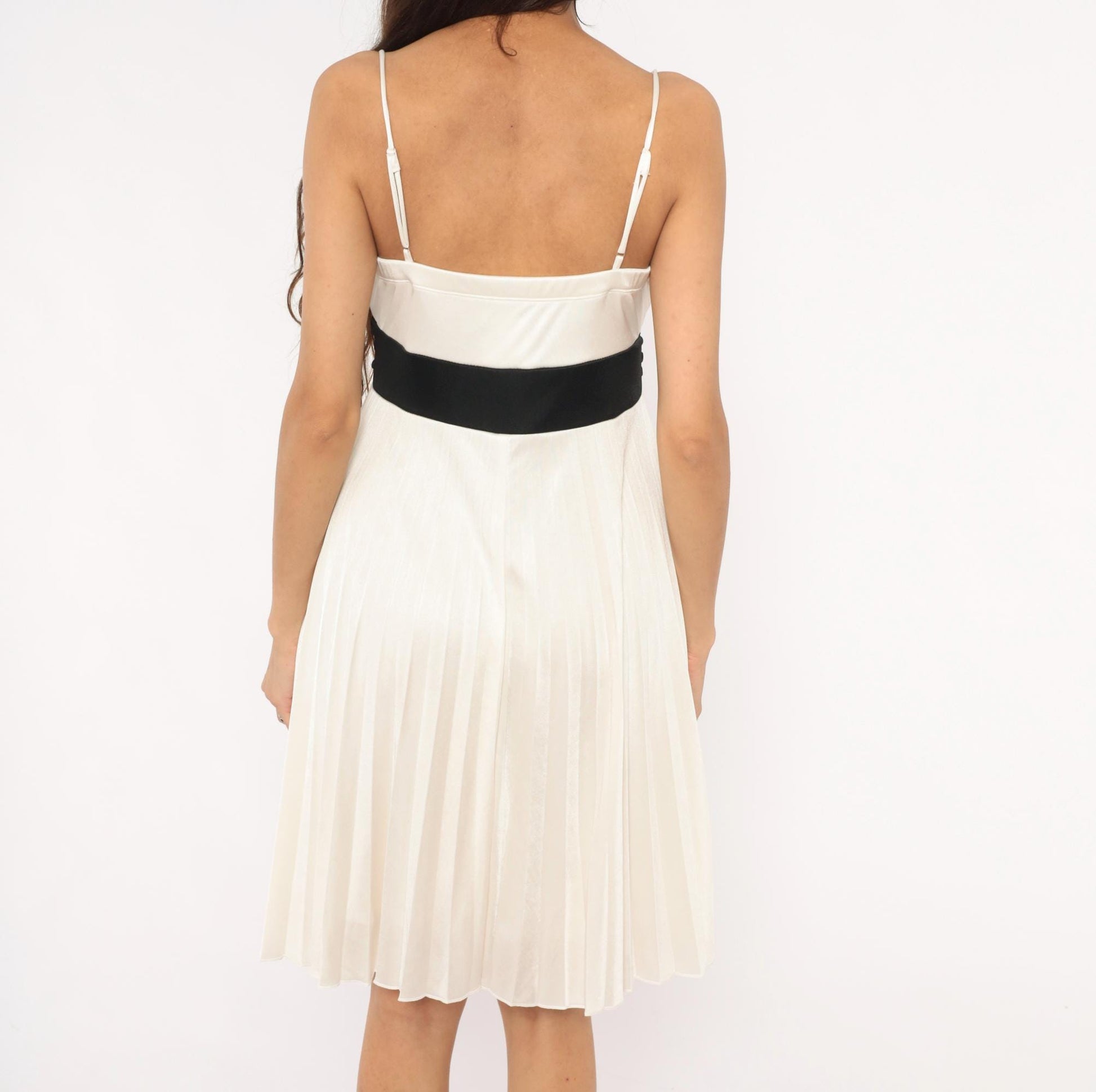 Y2K Charlotte Russe Pleated Babydoll Dress Ivory Spaghetti Strap Empire Waist Large L