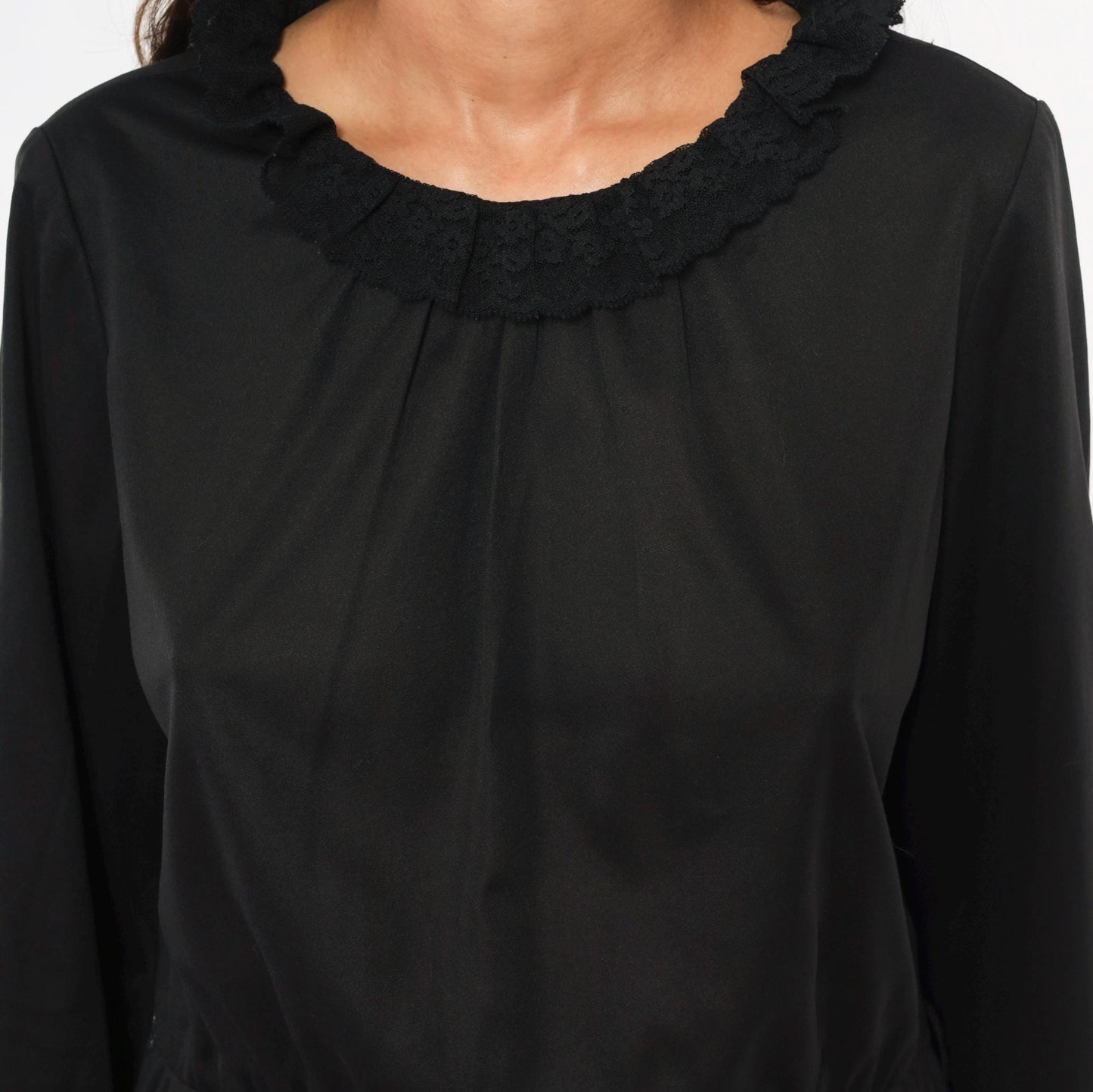 70s Black Lace Trim Scoop Neck A-Line Dress Knee Length Long Sleeve Medium Large