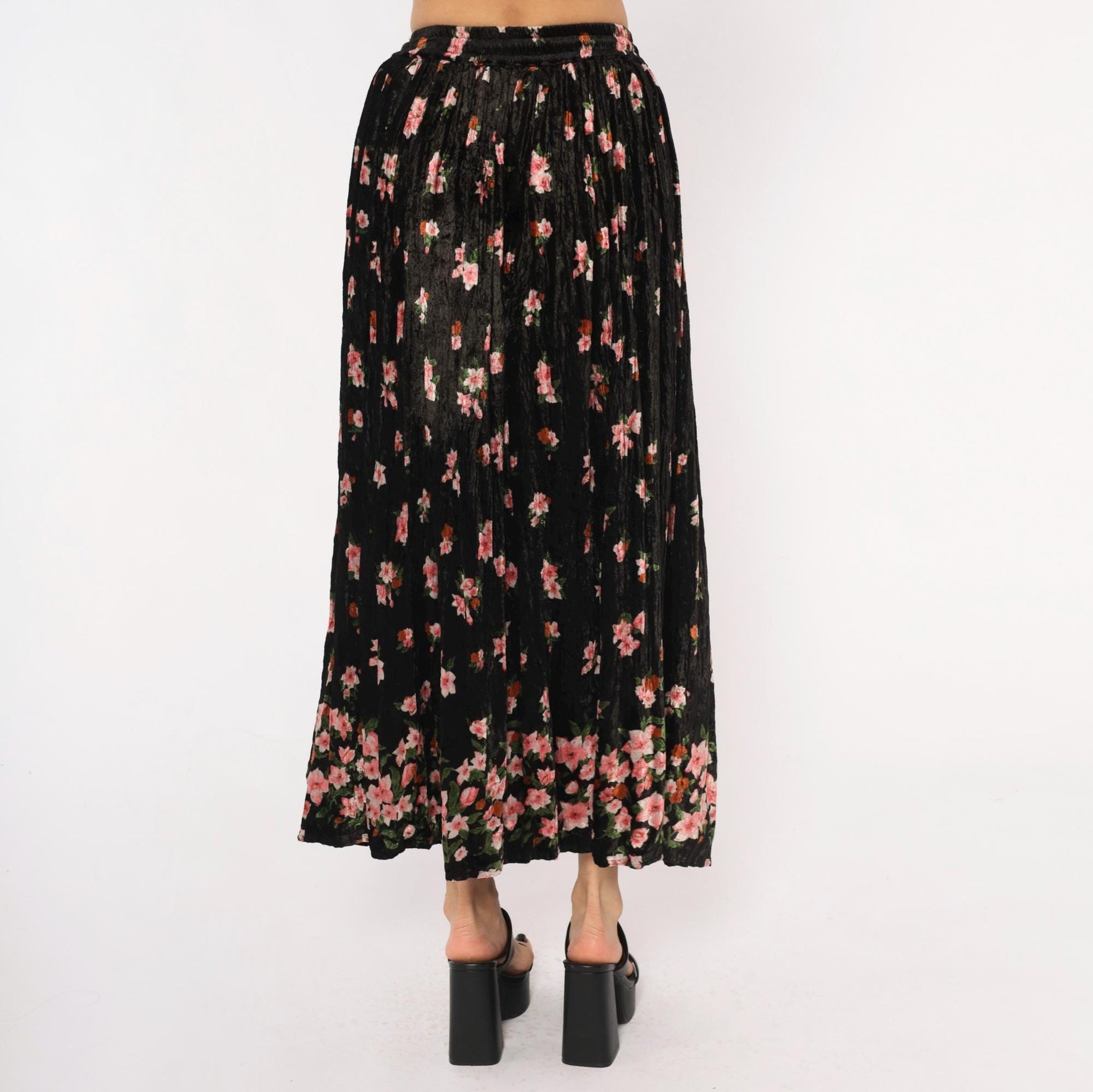 90s Xford Black Crushed Velvet Maxi Skirt Pink Floral Print One Size