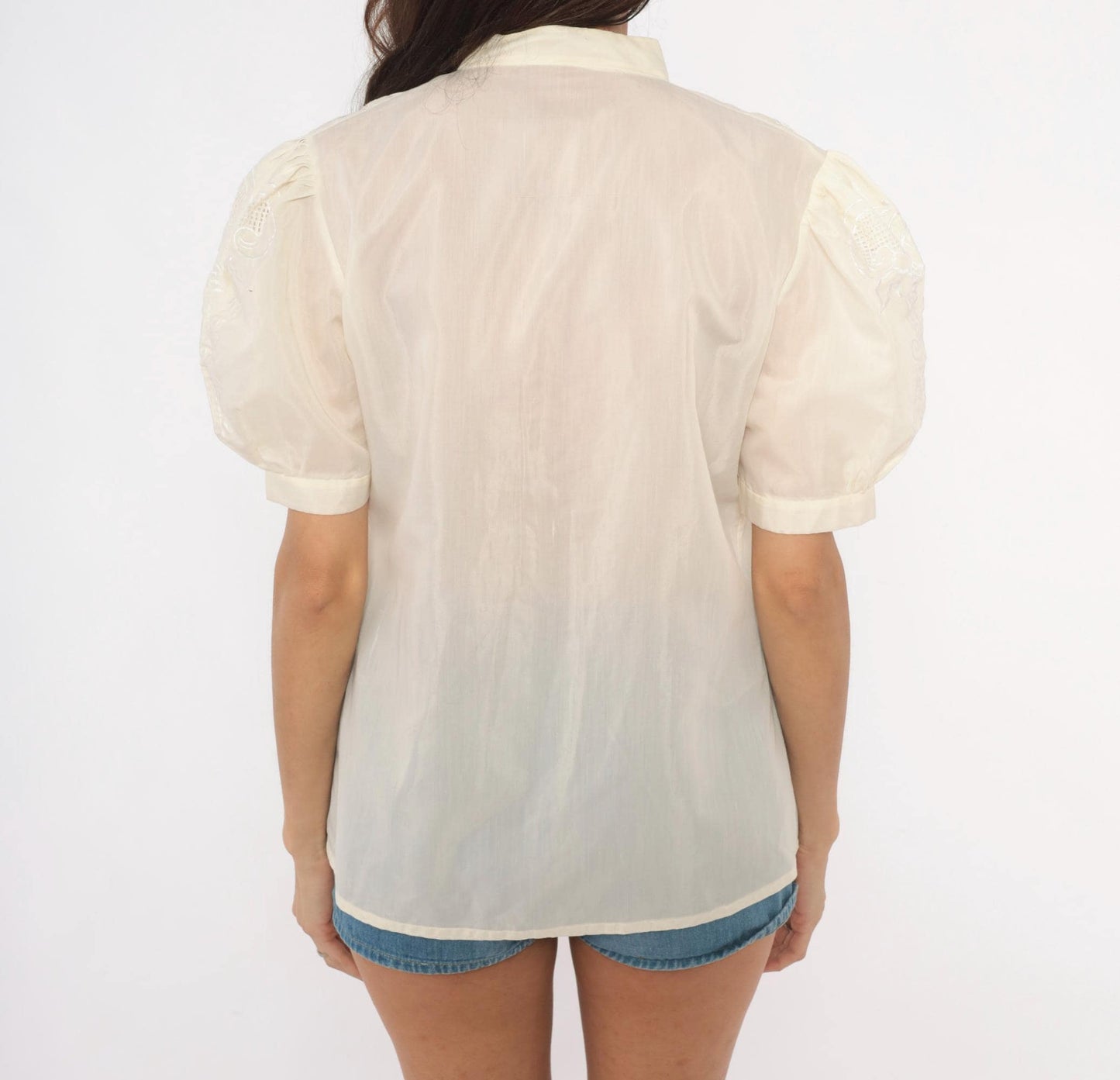 80s Cream Cutwork Embroidered Blouse Puff Sleeve Mandarin Collar Medium M