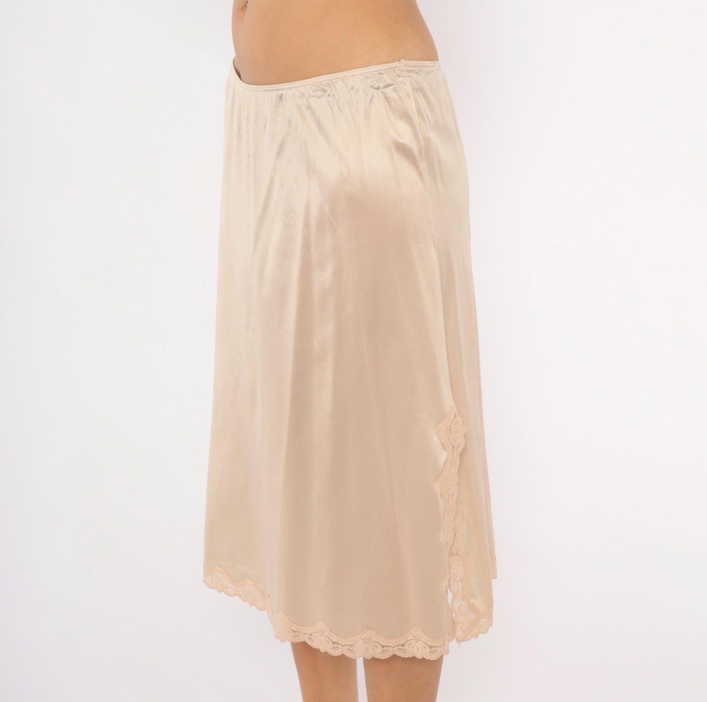 70s Sears Beige Half Slip Scalloped Lace Trim Nylon Medium