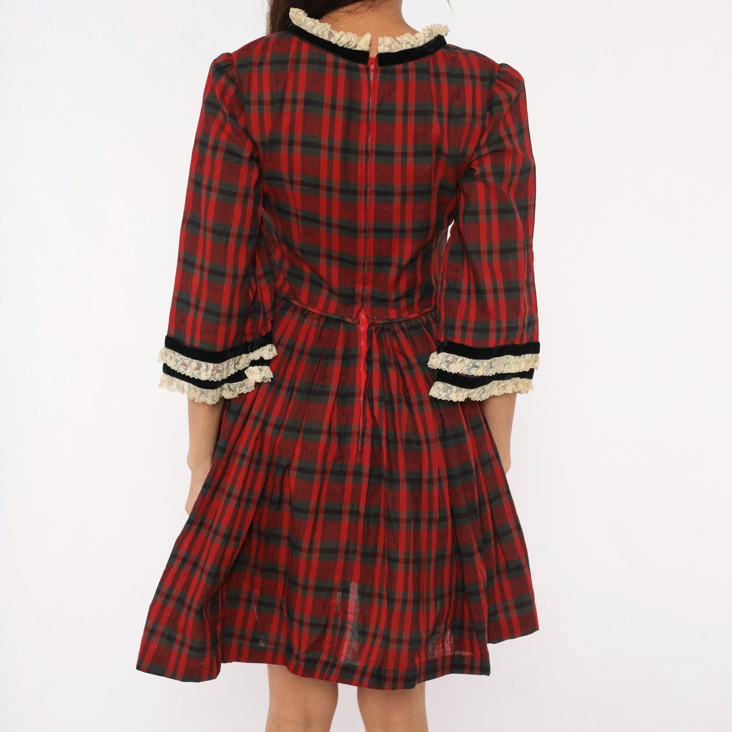 1960s Red Black Plaid Mini Dress Puff Sleeve Lace Trim Cotton Small S