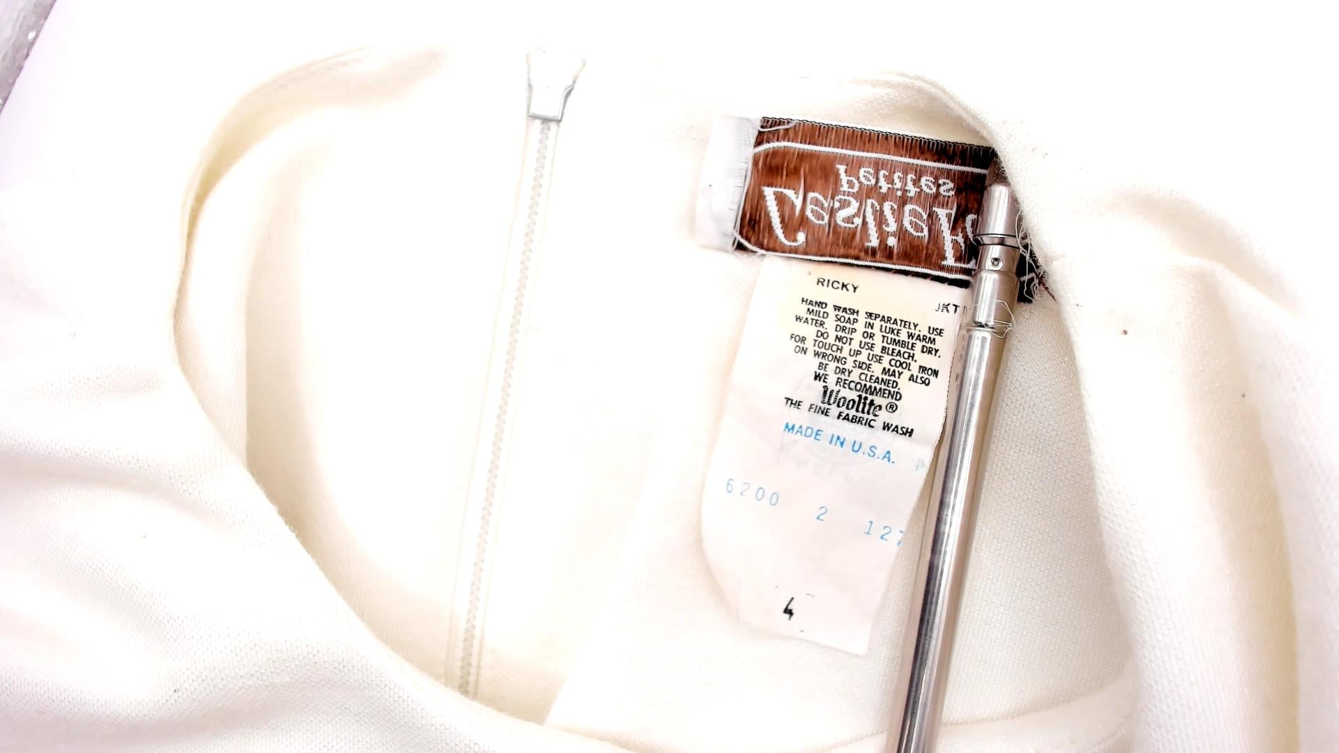 80s Leslie Fay White Cobalt Appliqué Sweatshirt Cropped Balloon Sleeve Extra Small XS