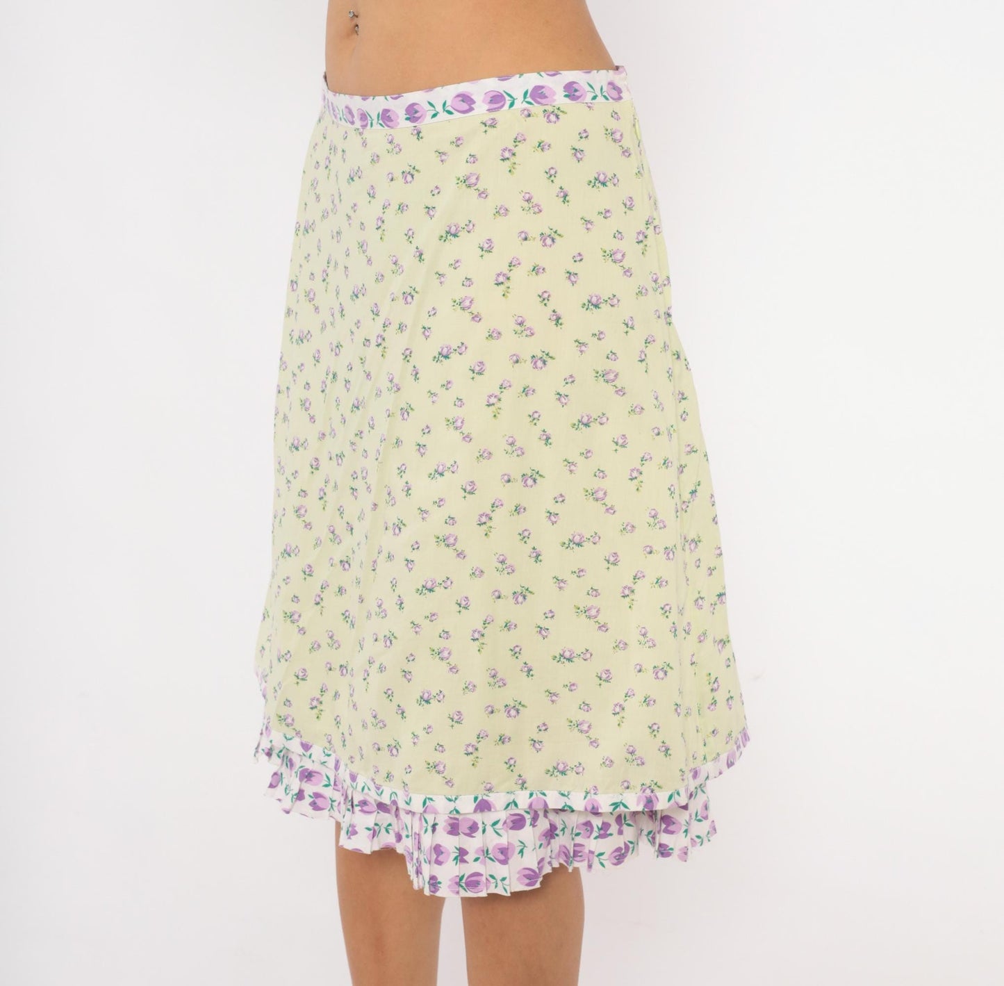 2000s Snak Floral A-Line Skirt Pale Green Purple Rose Print Knee-Length Medium M