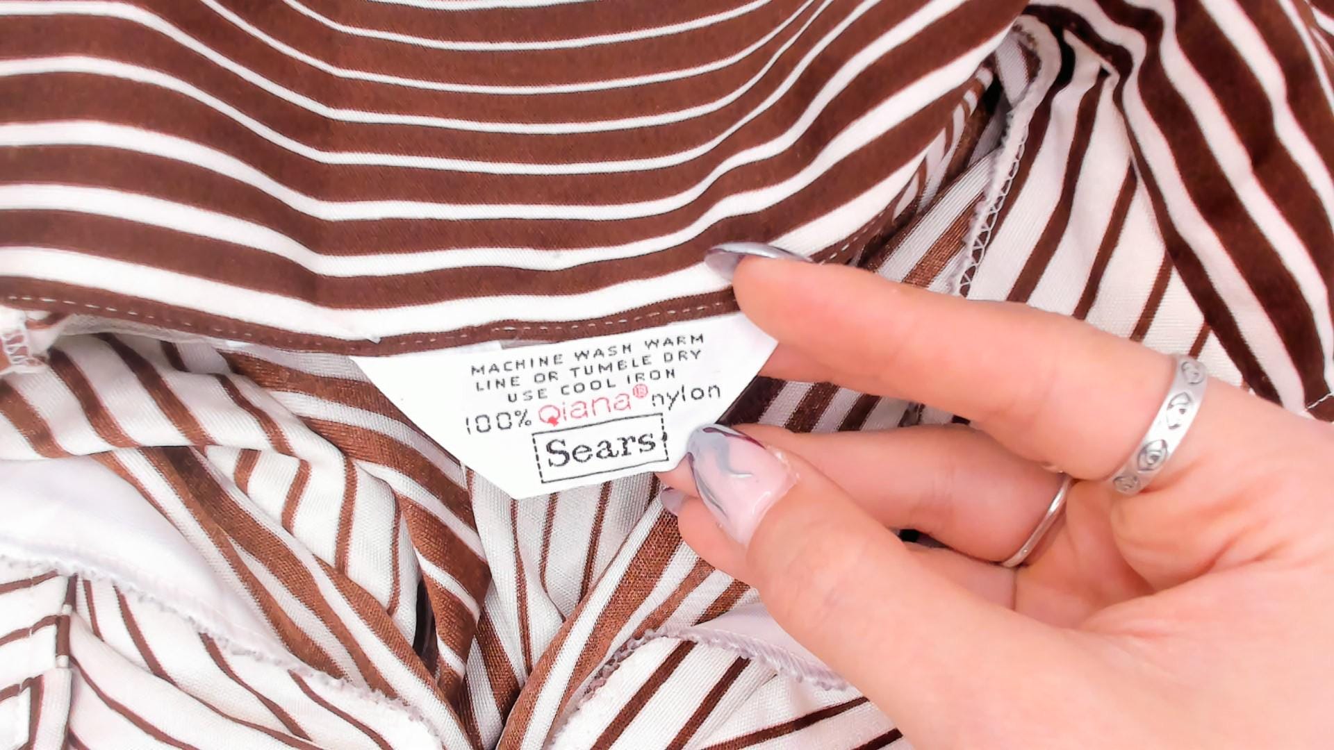 70s Sears Striped Button Front Blouse Brown Cream Pointed Collar Medium