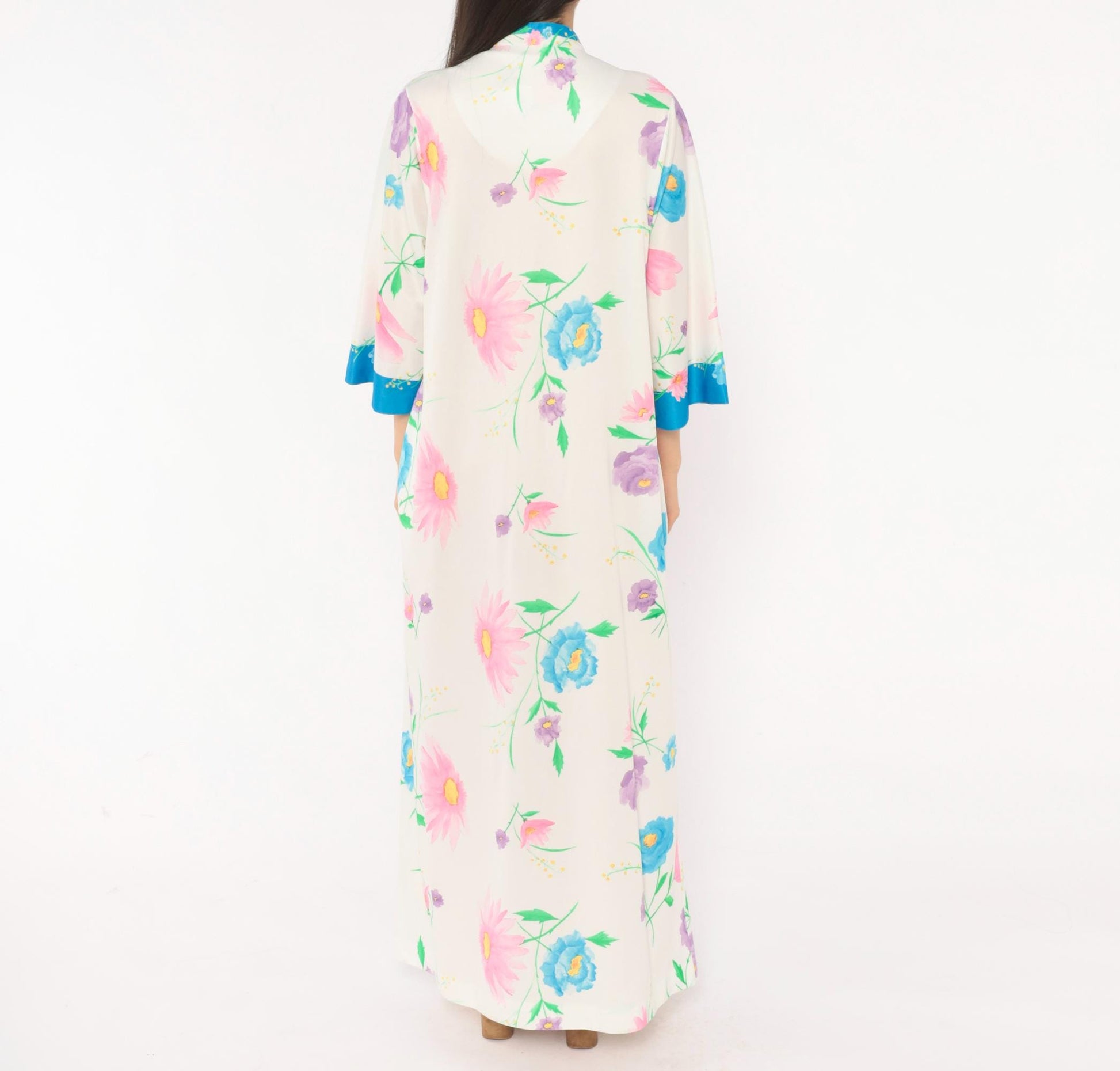 70s Evelyn Parson Floral Maxi Housecoat White Mandarin Collar Robe Medium