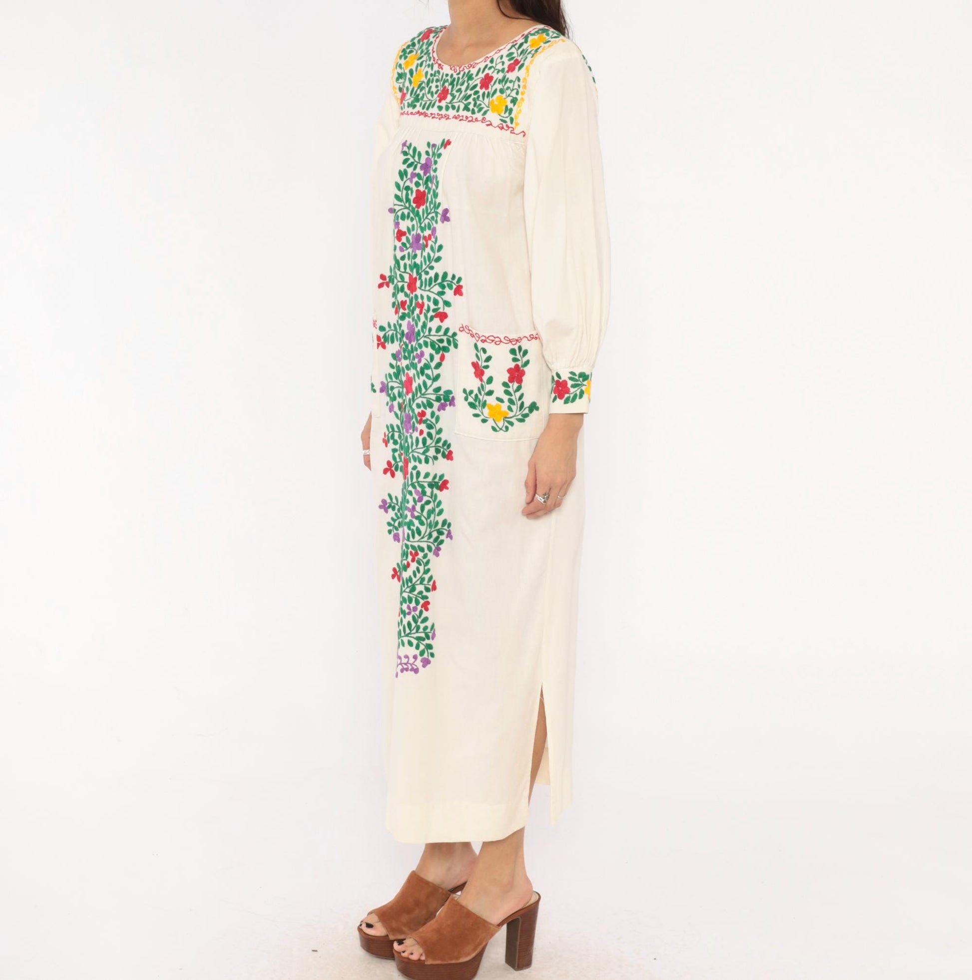 70s Embroidered Mexican Cotton Maxi Dress Floral Cream Long Sleeve Small