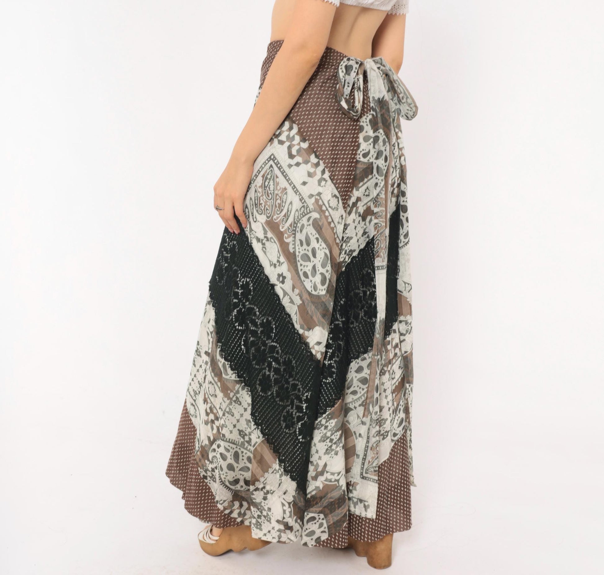 70s Chessa Davis Patchwork Maxi Wrap Skirt Brown Black Paisley Crochet Lace Large L