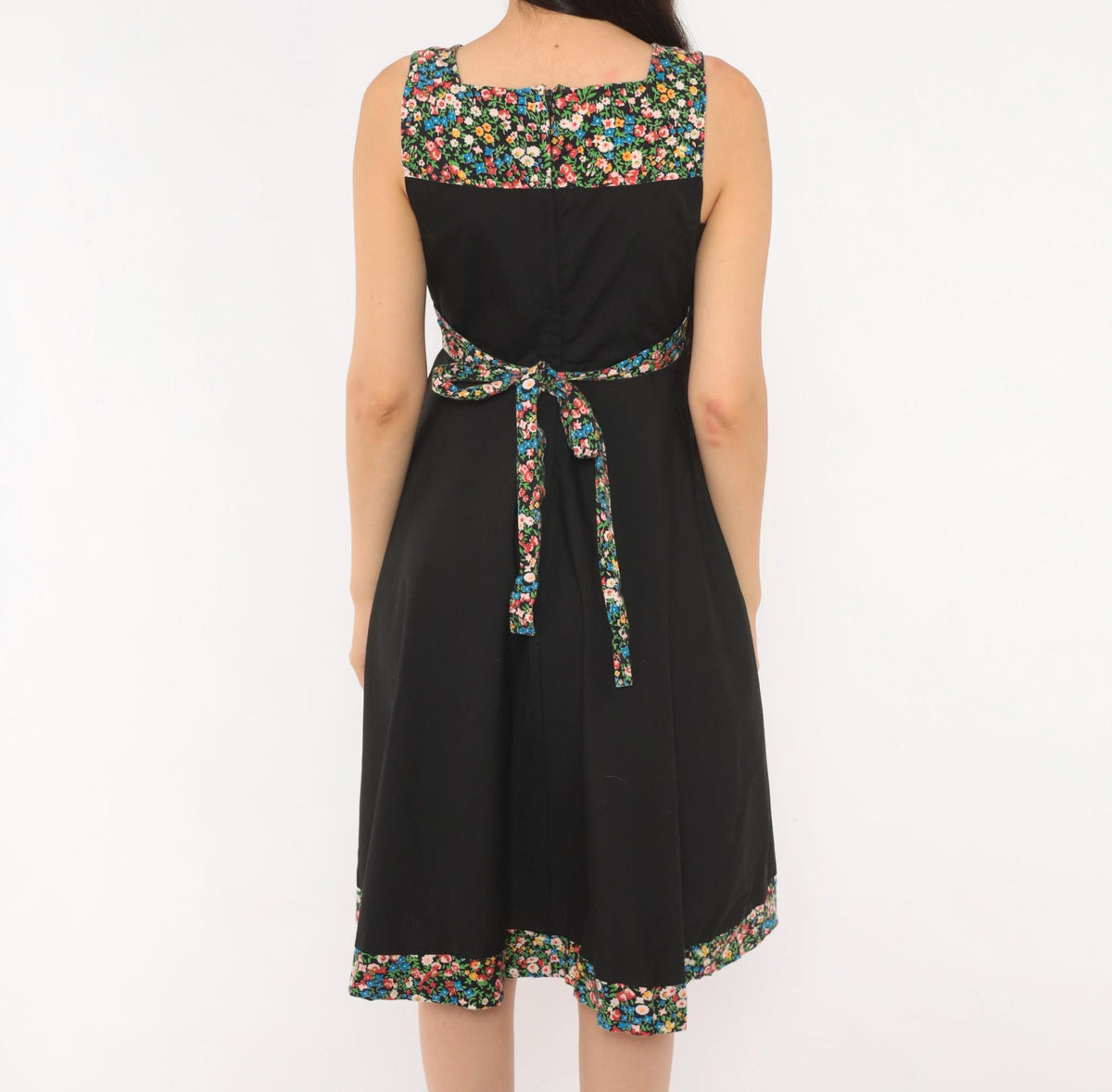 70s Tracy Petites Black Floral Calico Sundress Square Neck Tie Back XS