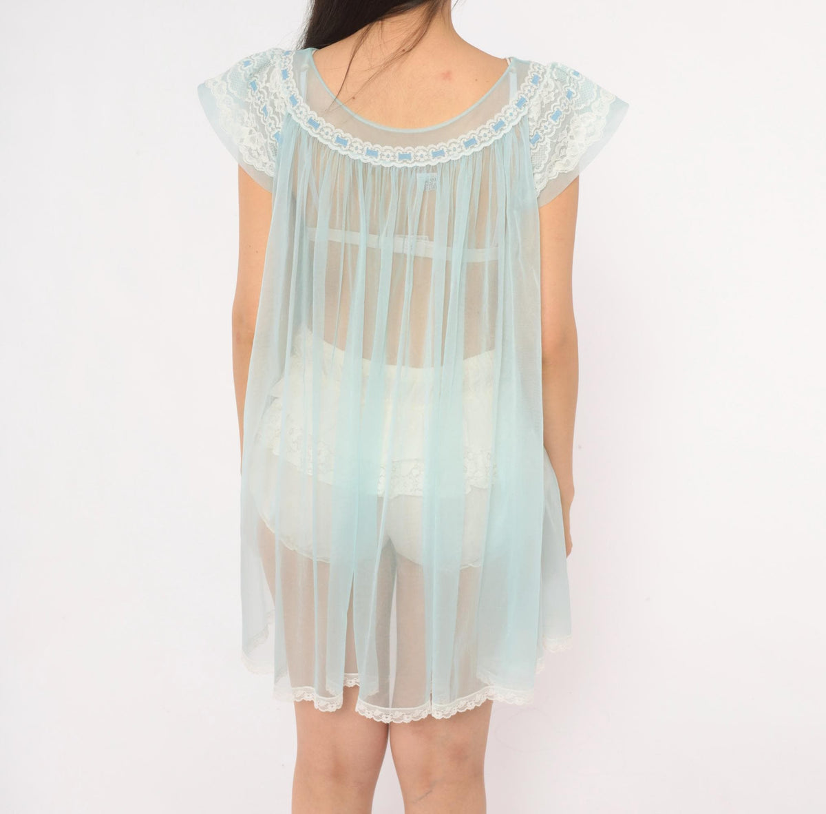 70s Baby Blue Sheer Peignoir Robe Lace Trim Cap Sleeve Nightgown Small