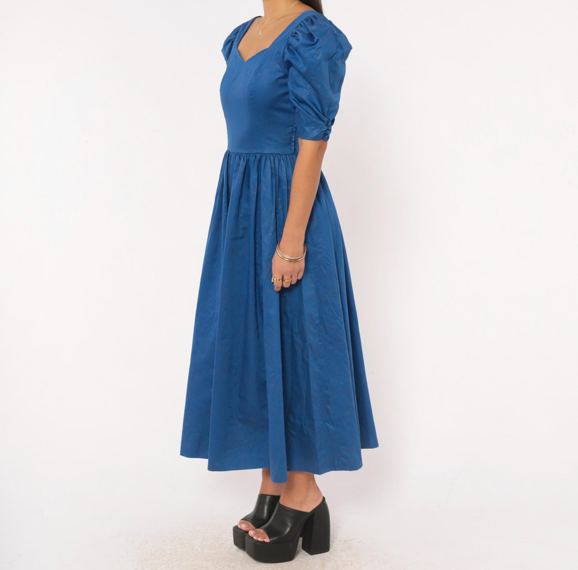 80s Laura Ashley Midi Dress Blue Cotton Puff Sleeve Sweetheart Neckline Extra Small XS