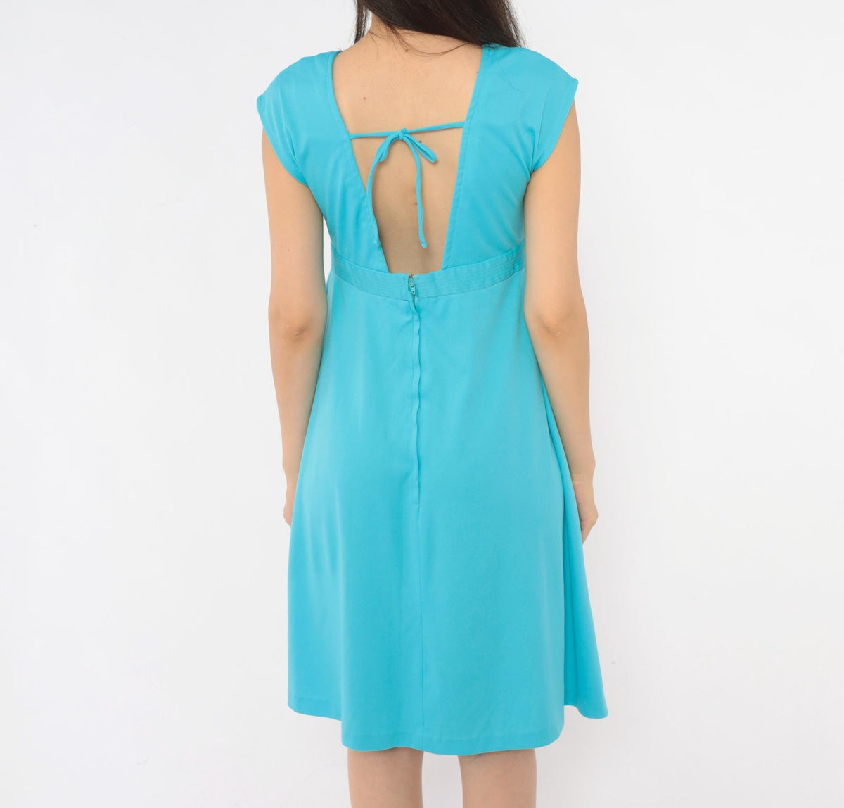 70s Teal Blue Knee-Length Dress Cap Sleeve Empire Waist Keyhole Tie Back Small