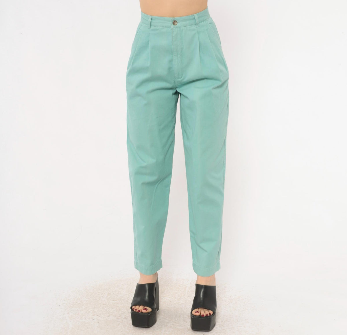 80s Petite Sophisticate Baby Blue Cotton High-Waist Pleated Tapered Trousers Extra Small