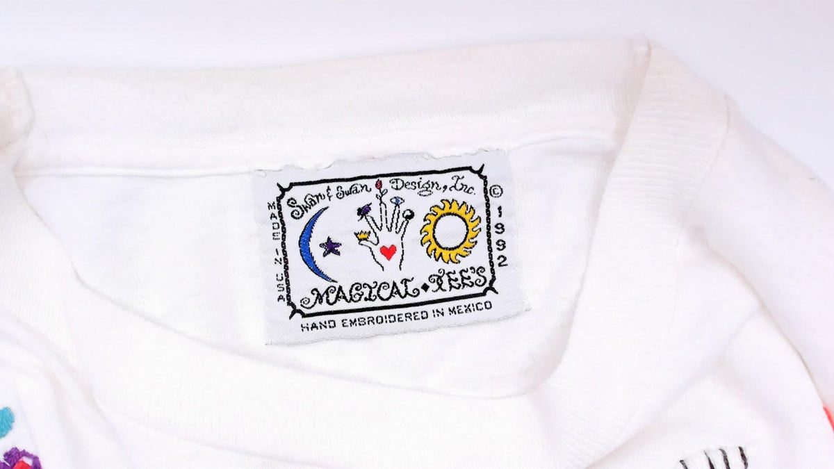 90s Swan Swan & Design Embroidered Tee White Cotton Musicians Palm Tree Large L