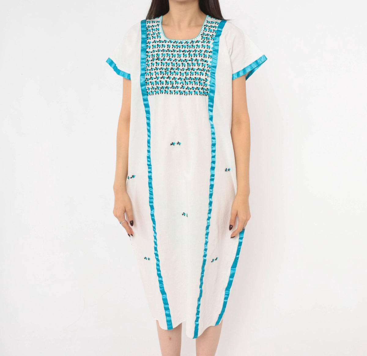 90s White Cotton Midi Dress Turquoise Embroidered Floral Bib Yoke Medium M