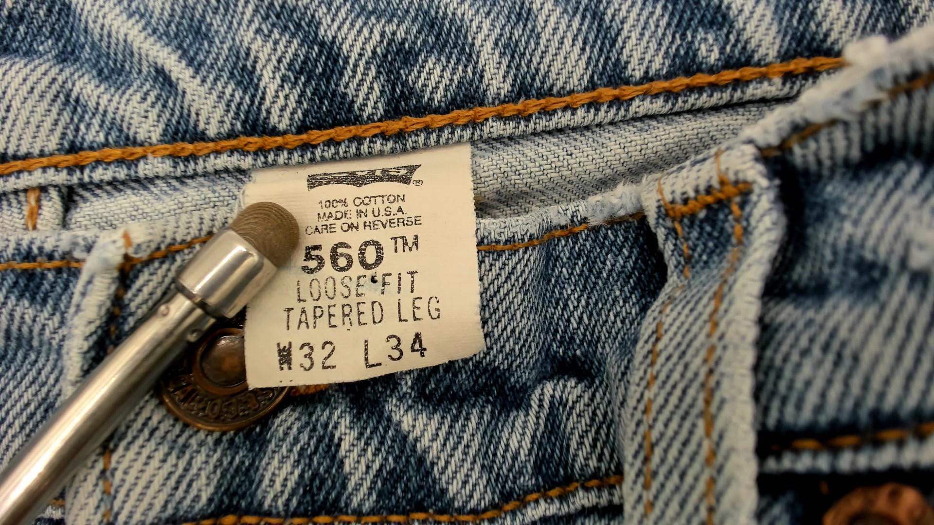 Levi's 560 High Waist Mom Jeans Blue Denim Straight Leg 32 Waist