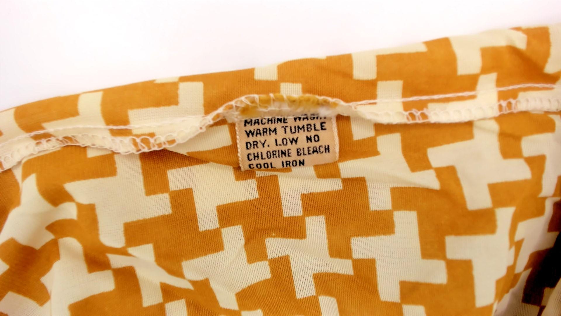 70s Houndstooth Polo Zip Front Collared Shirt Yellow Cream Geometric Extra Small