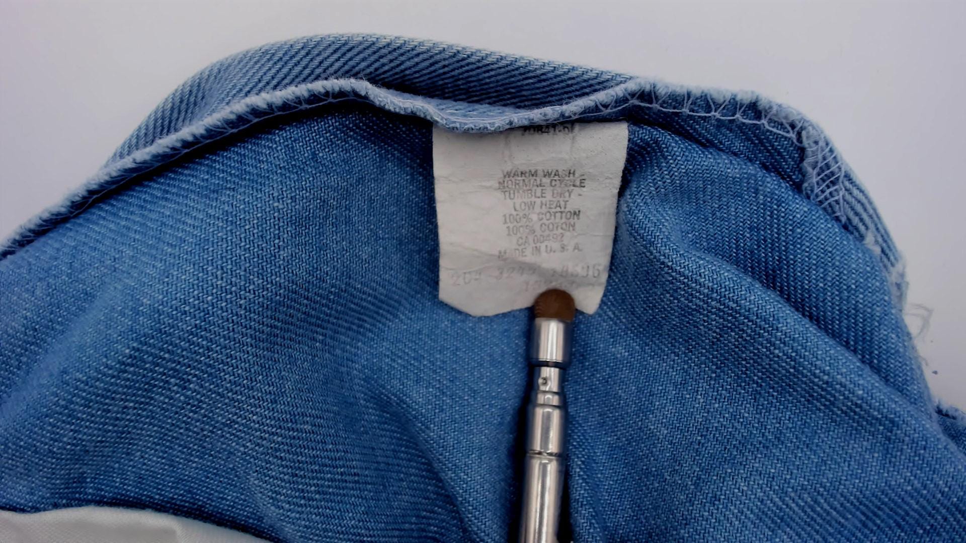 80s Lee Light Blue Flare Jeans High Rise Wide Leg Cotton Denim 33x30