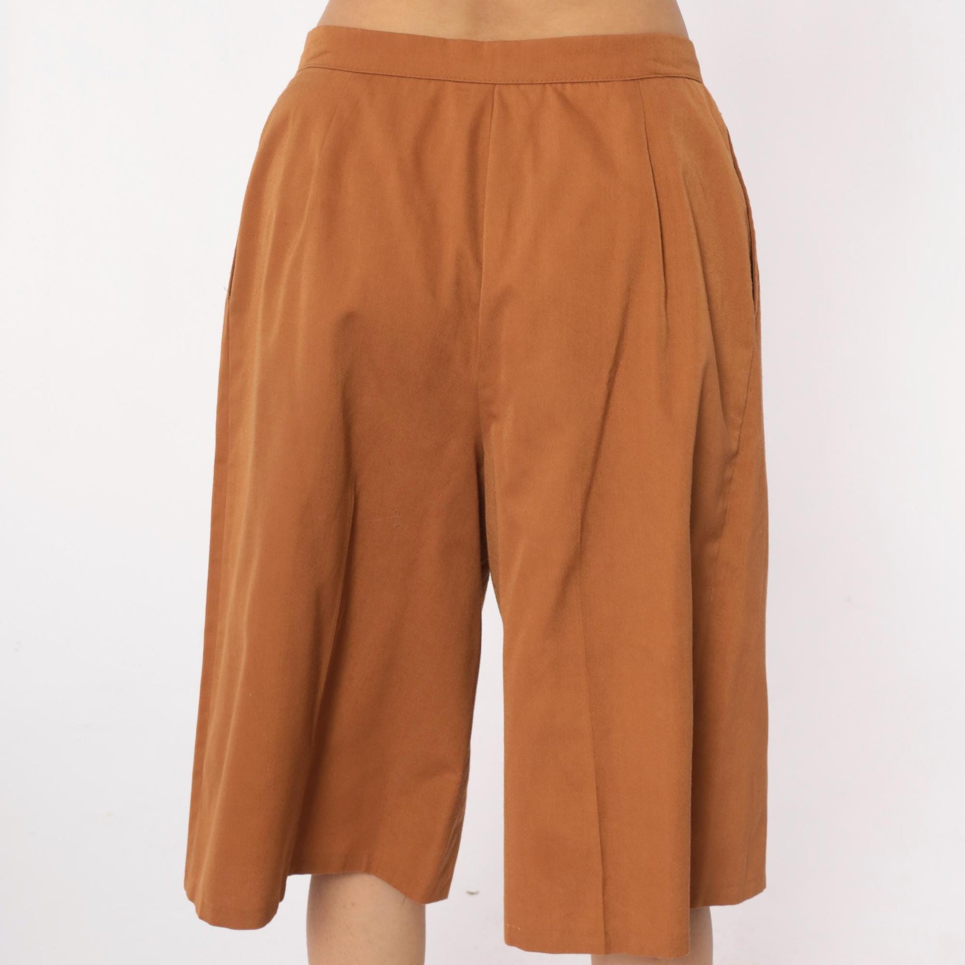 80s Camel Pleated High-Waist Shorts Tailored Wide Leg Medium