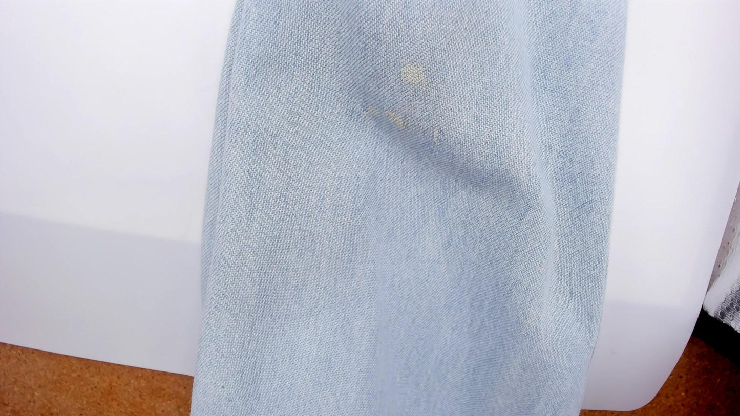 90s LL Bean Chambray Shirt Floral Embroidered Light Blue Cotton Small