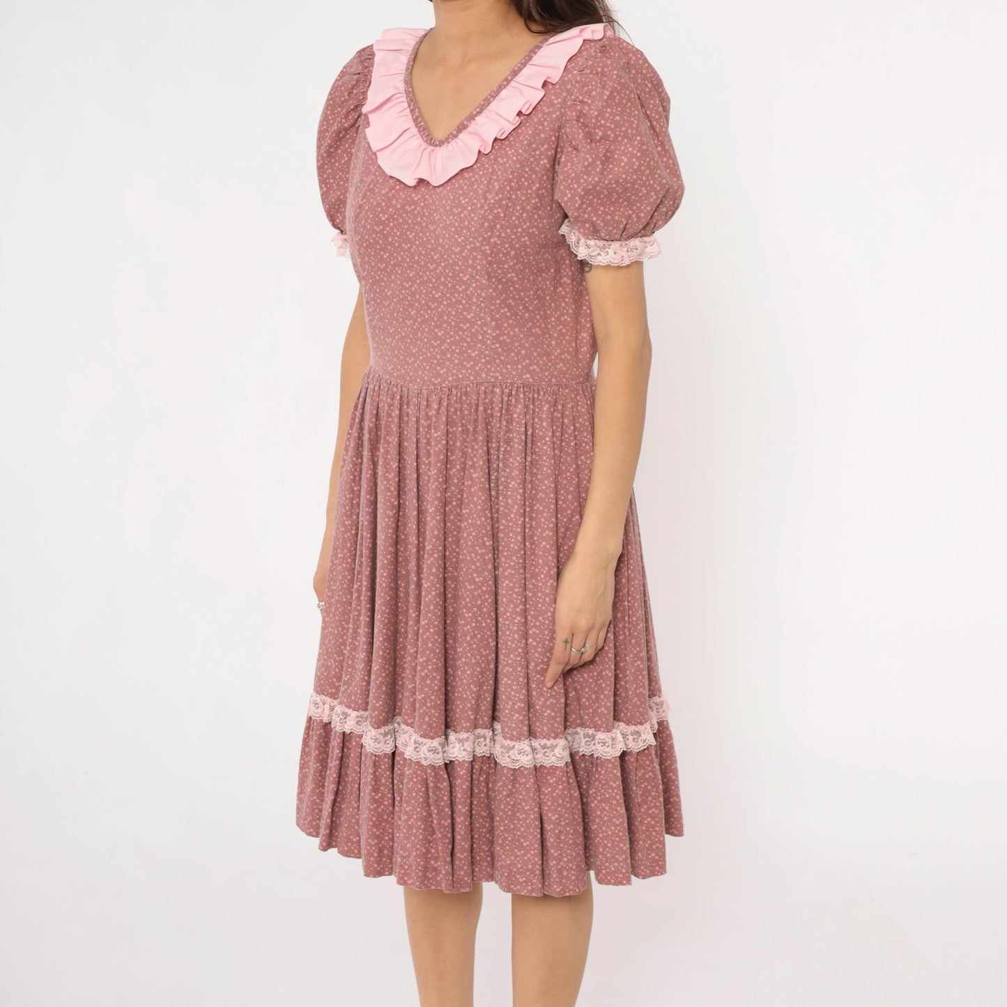 70s Prairie Dress Floral Dusty Rose Puff Sleeve Ruffle Collar Lace Trim Large L