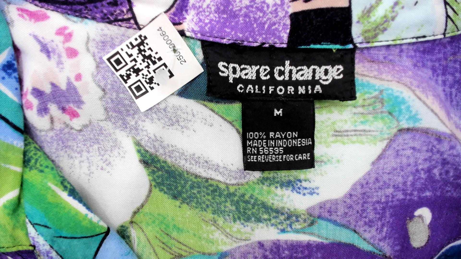 90s Spare Change California Tropical Parrot Rayon Shirt Turquoise Medium