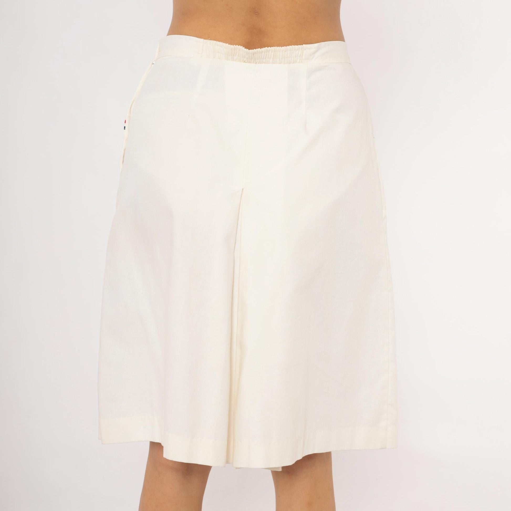 70s White Pleated Culottes Red Navy Stripe Trim Cotton Preppy Medium M