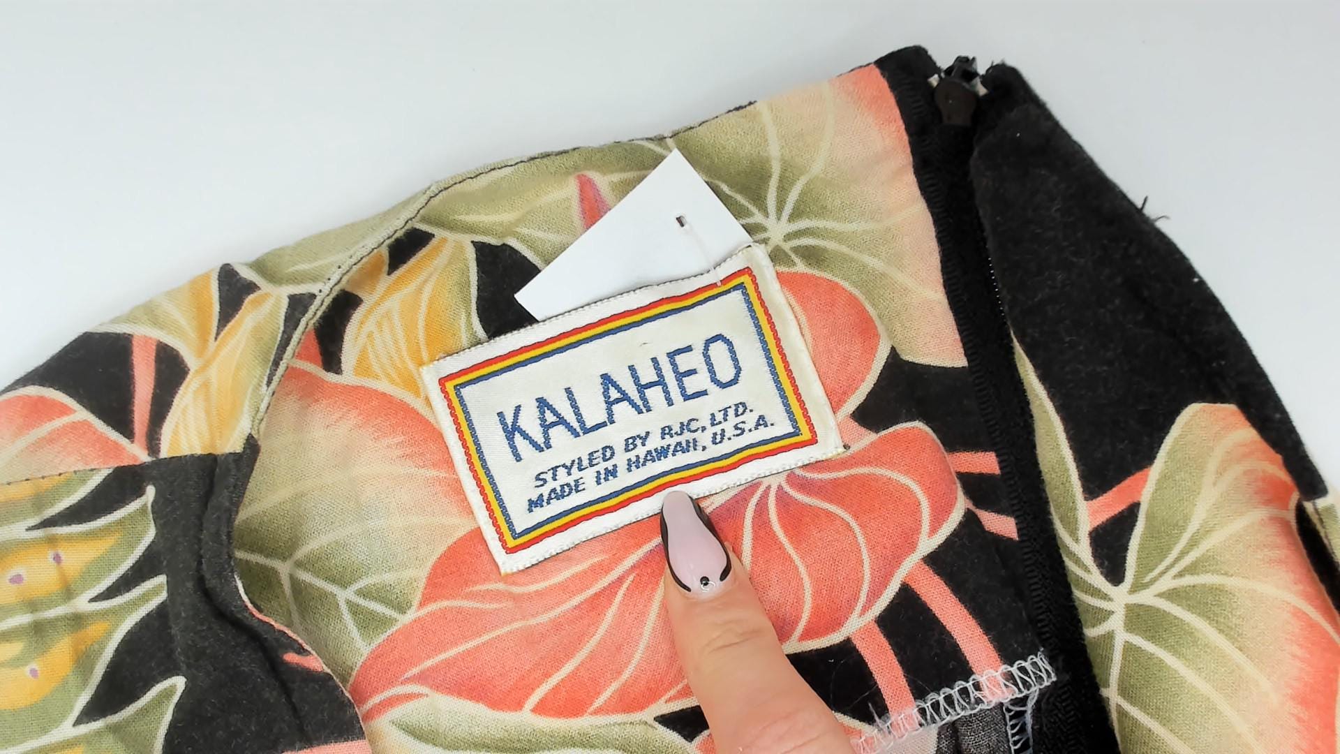 90s Kalaheo Hawaiian Shift Dress Black Tropical Floral Mini Small S