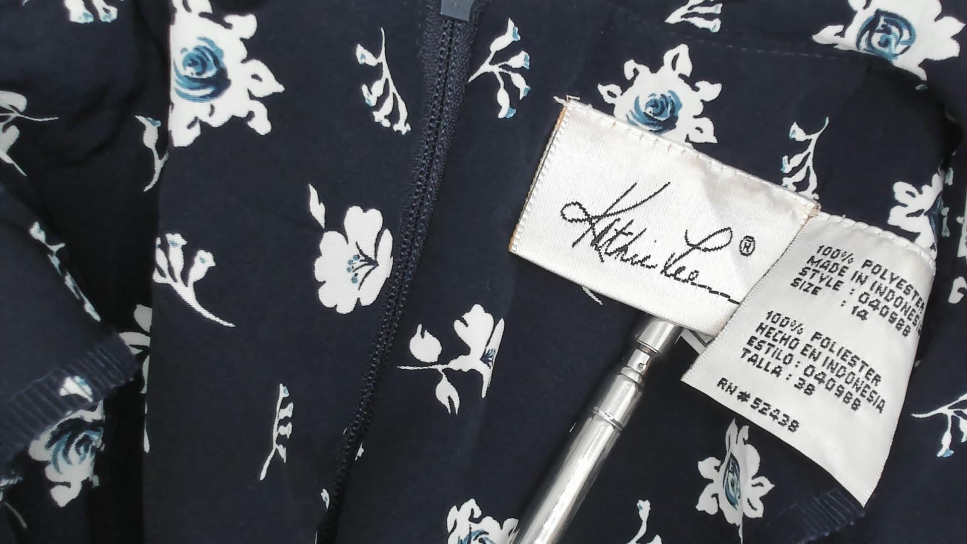 90s Kathie Lee Navy Floral Midi Dress Peter Pan Collar Pintuck Bodice Large L