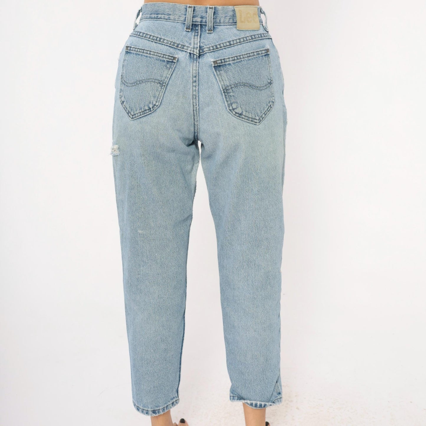 90s Lee Mom Jeans Light Wash High Waisted Tapered Denim Petite Small