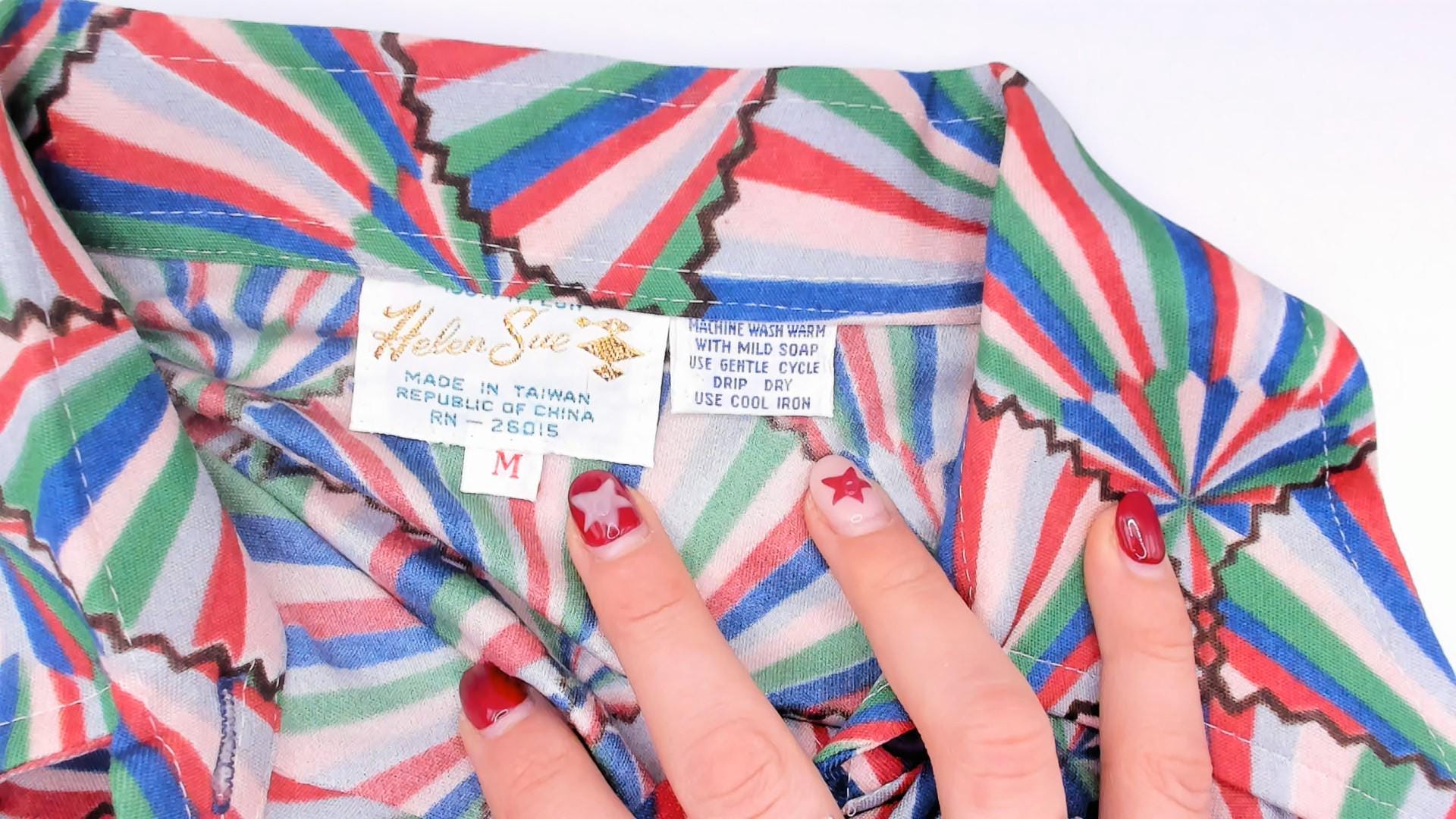 70s Helen Sue Fan Print Shirt Geometric Button Front Pointed Collar Small