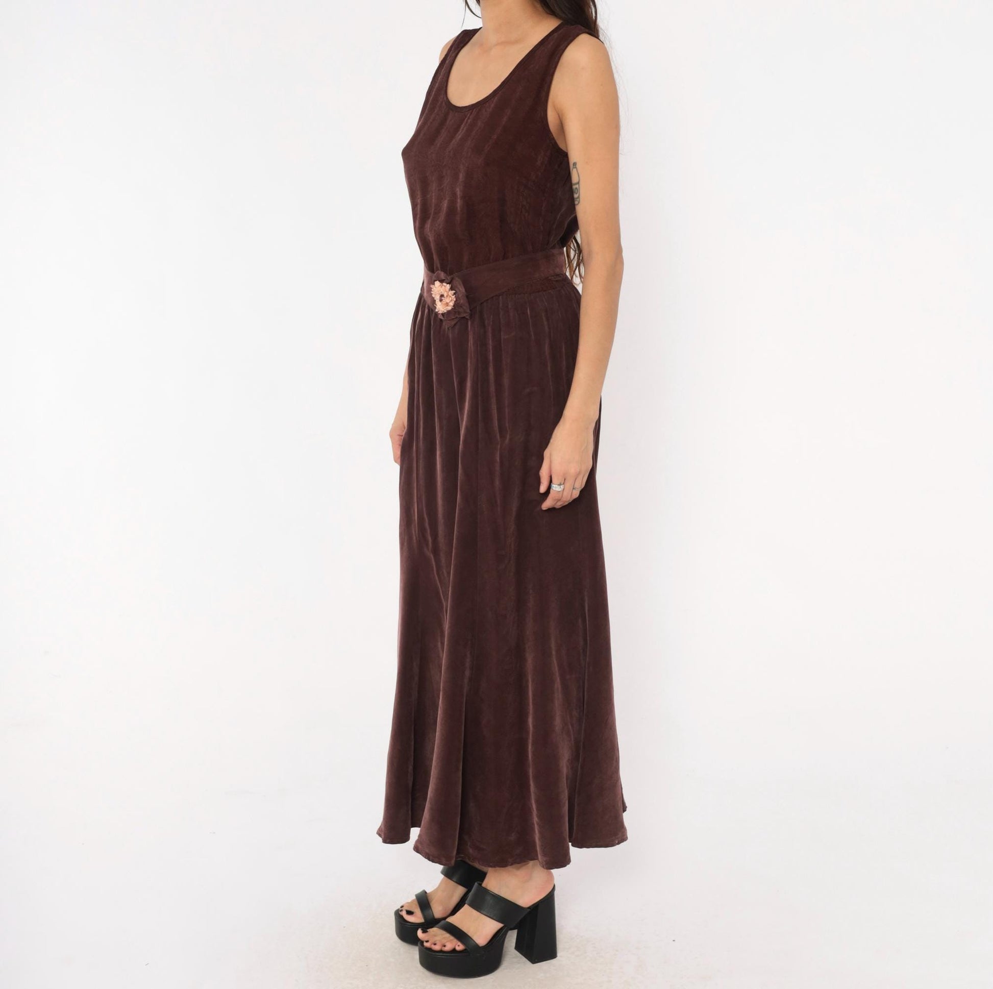 90s Plum Velvet Maxi Dress Sleeveless Scoop Neck Floral Belt Small Medium