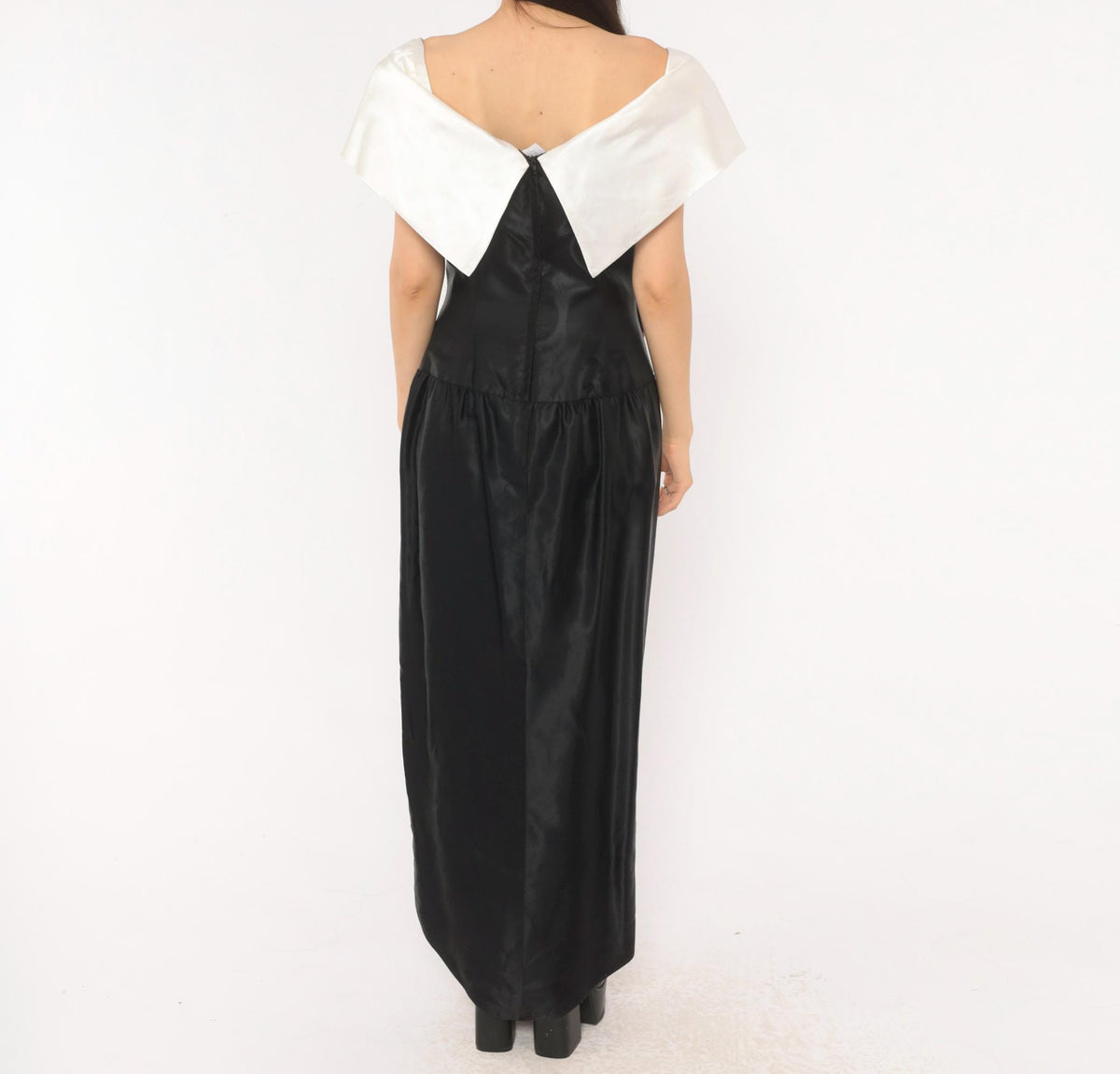 90s Black Satin Maxi Gown White Bow Off-Shoulder V-Neck Cap Sleeve Medium