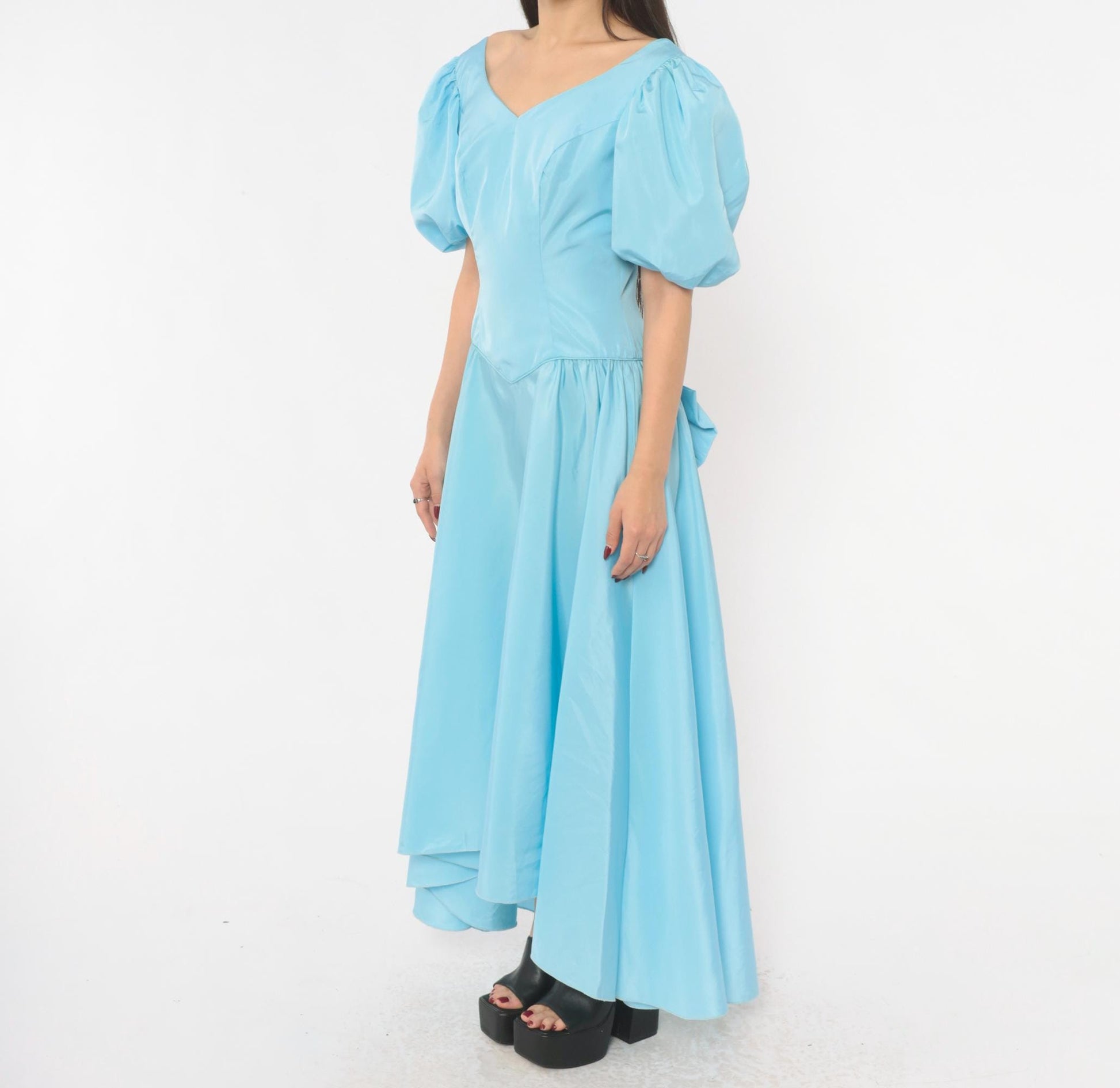 80s Sky Blue Puff Sleeve Gown Sweetheart Neckline Bow Back Maxi Medium M