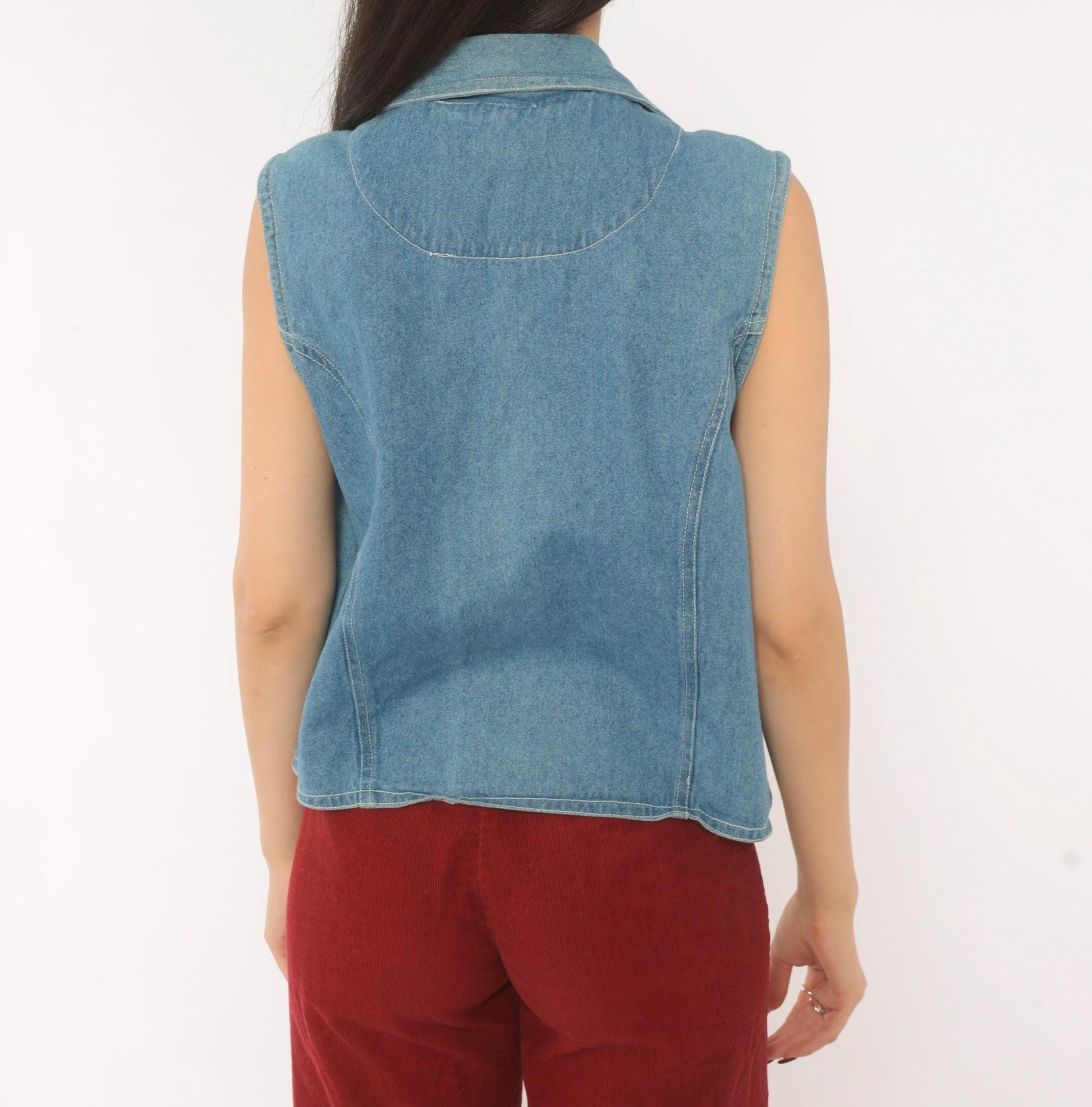90s Spell Bound Leaf Embroidered Denim Vest Blue Chambray Pintuck Medium M