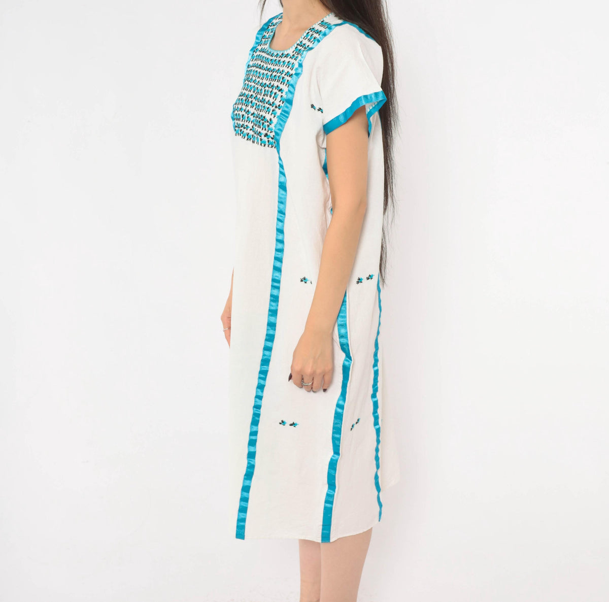 90s White Cotton Midi Dress Turquoise Embroidered Floral Bib Yoke Medium M