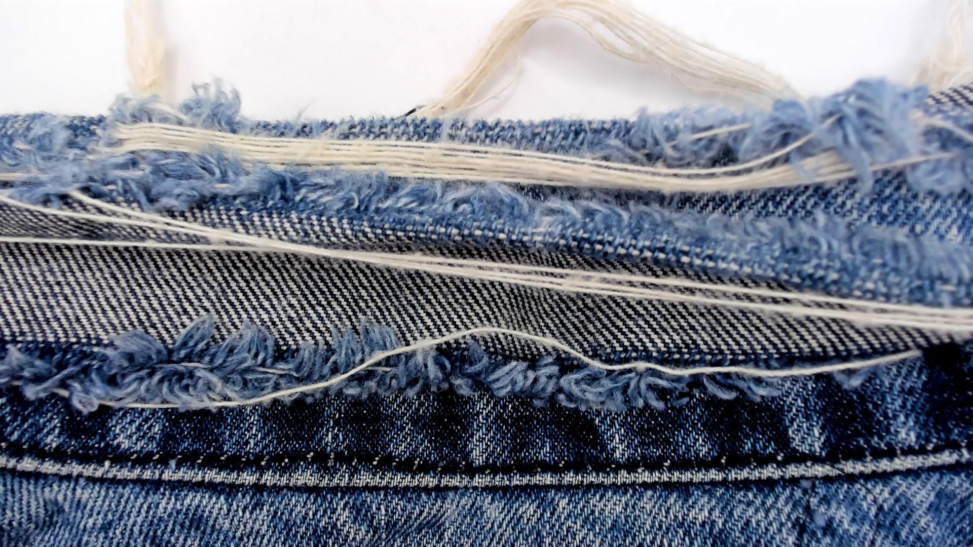 70s Levi's Denim Jacket Medium Blue Washed Distressed Trucker
