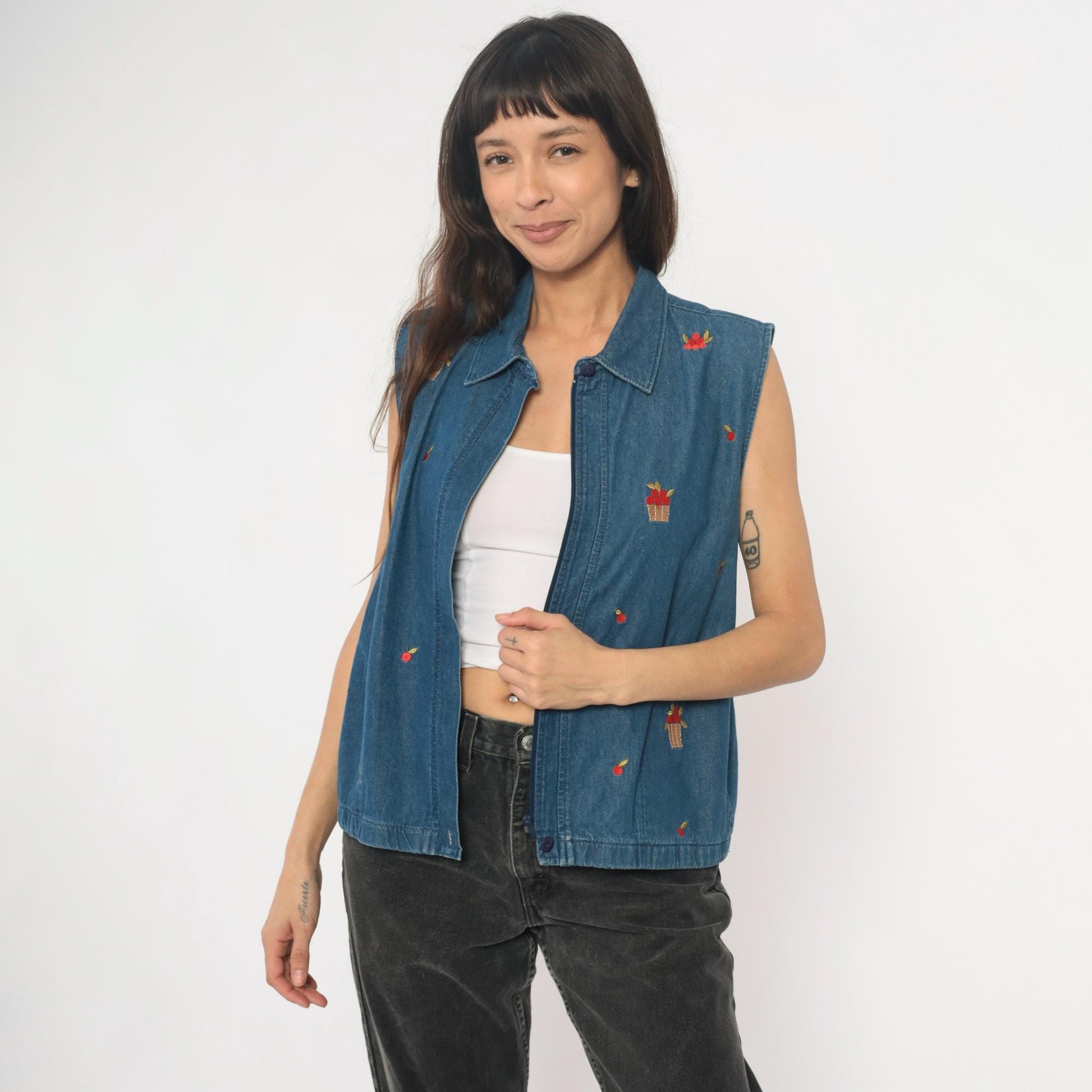 90s Allison Daley Denim Vest Embroidered Apple Basket Blue Collared Medium