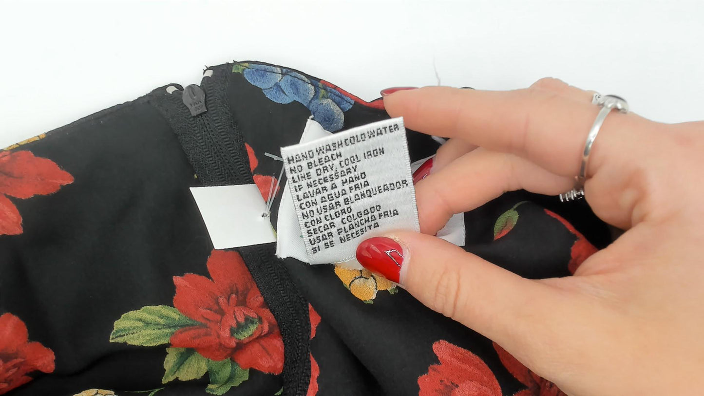 90s Olivia Rose Floral Knee-Length Dress Black Red Grape Print Medium M