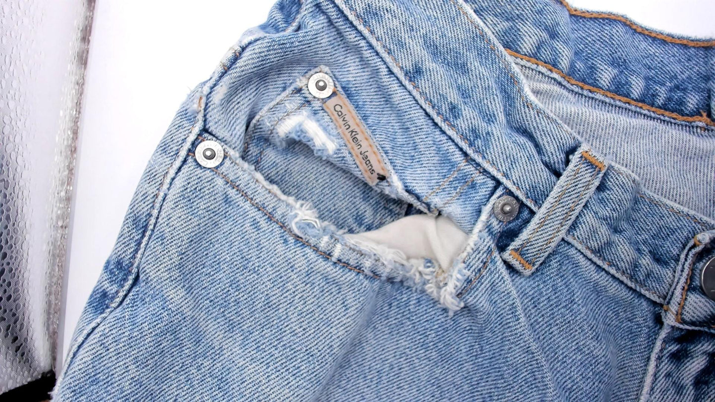Calvin Klein Light Wash Straight Leg Jeans 00s Distressed Ankle Denim Medium
