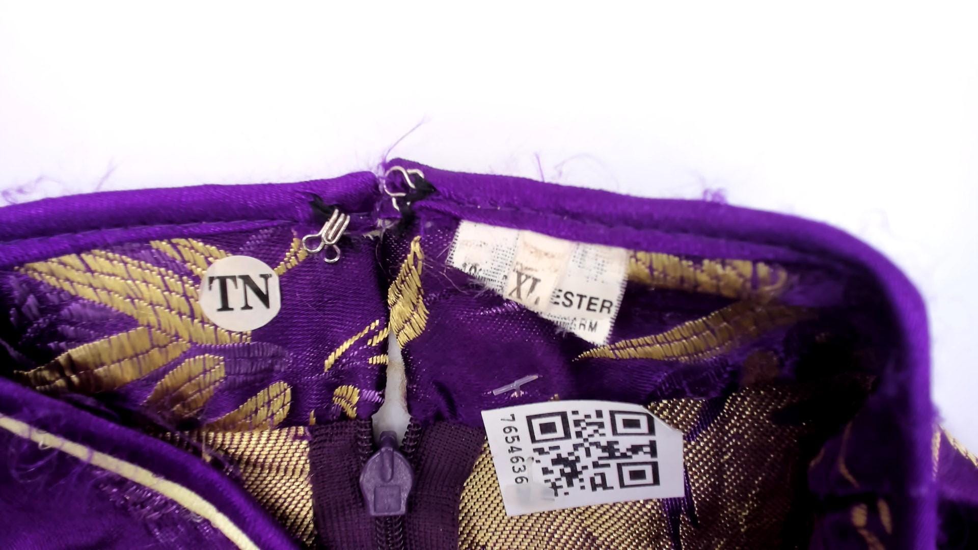 2000s Purple Gold Brocade Cheongsam Mandarin Collar Cap Sleeve Mini Small S