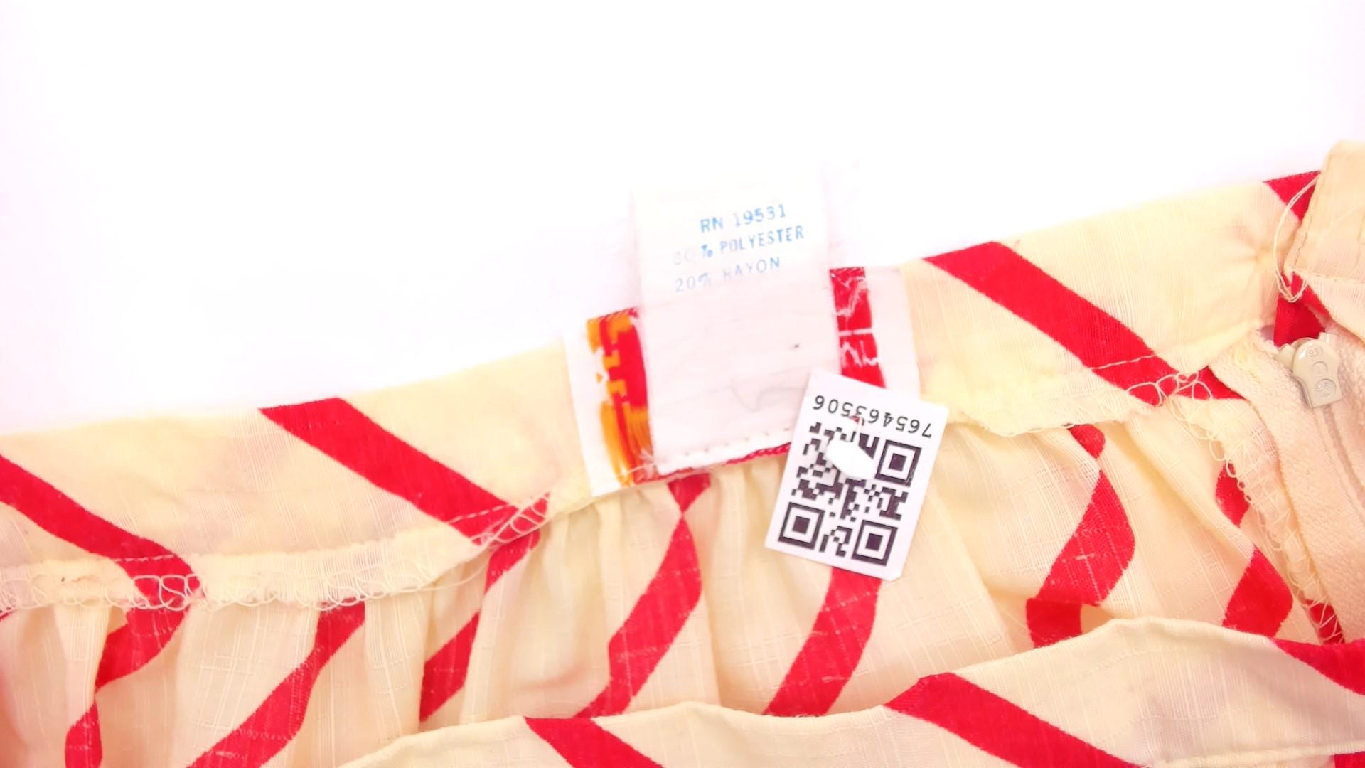 60s Bryn Mawr Diagonal Stripe A-Line Skirt Red Cream Knee Length Extra Small XS