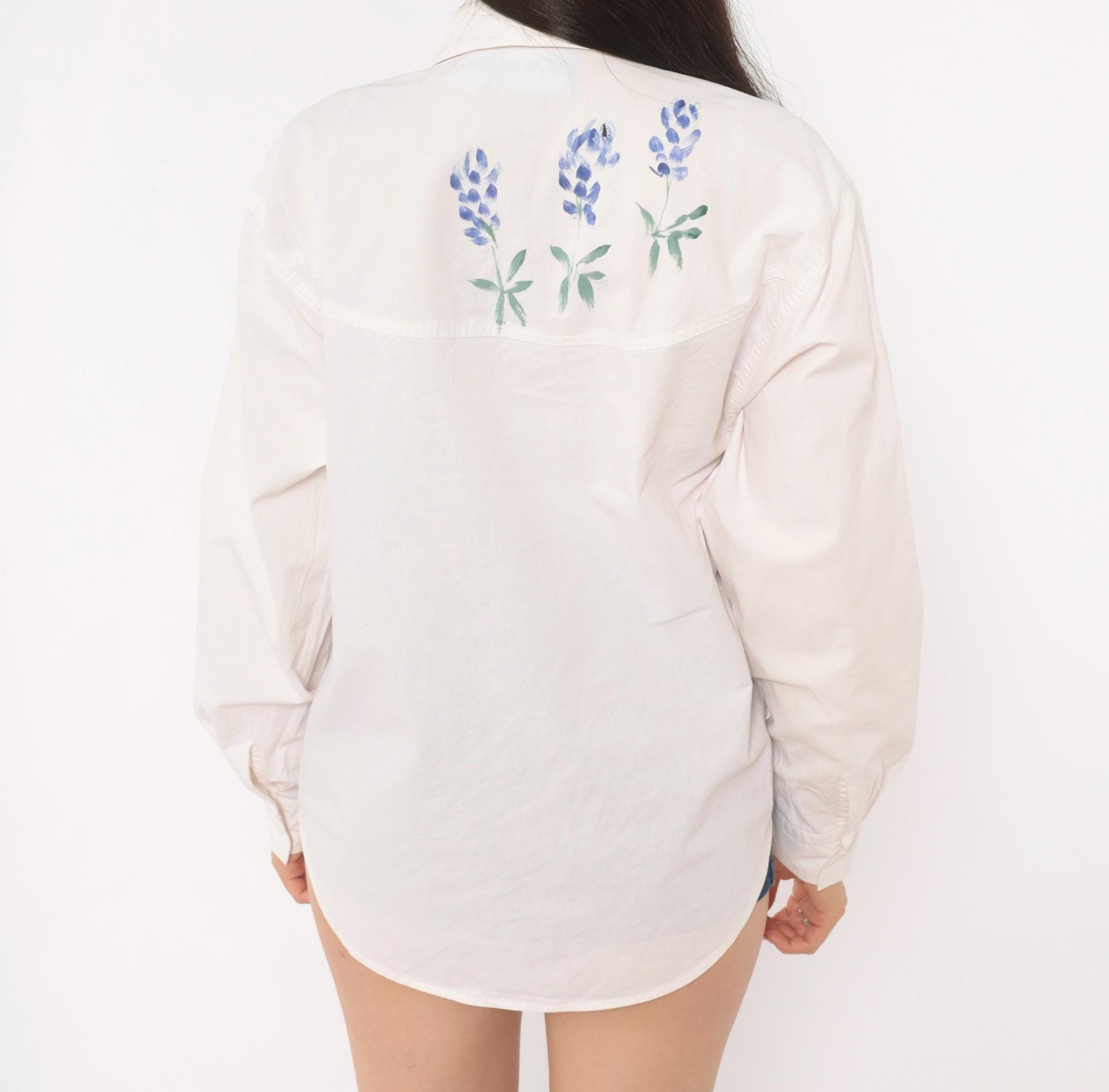 90s Ol' Paint Hand-Painted Wildflower Hummingbird White Cotton Button-Up Medium