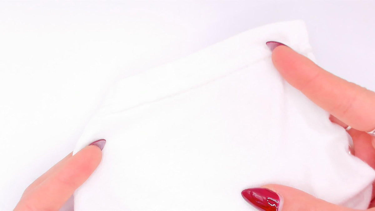 80s Alaska Campfire Animals Graphic Crop Top Gildan Cotton White XS