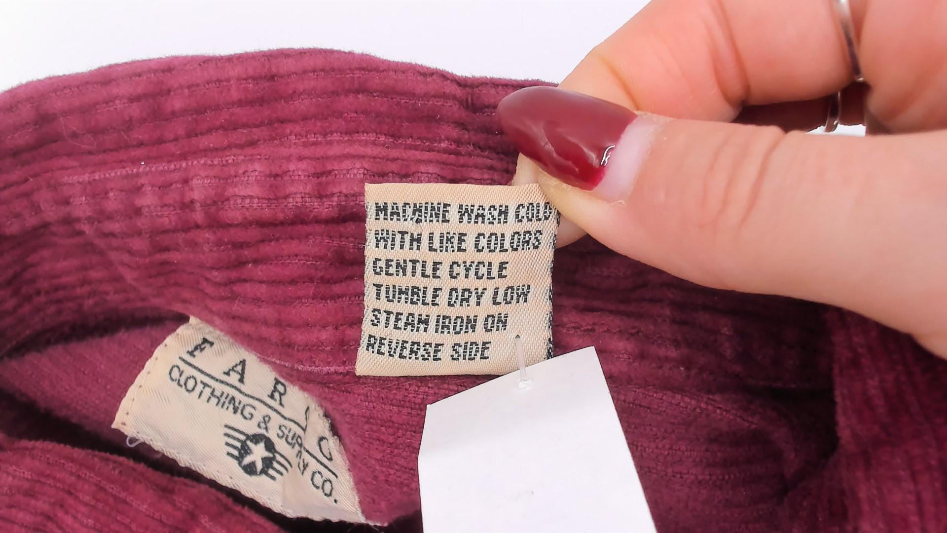 90s Fargo Clothing Burgundy Corduroy Button-Down Shirt Long Sleeve Large L