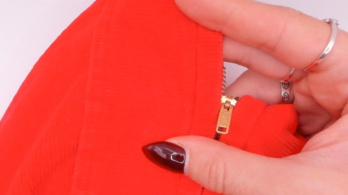 70s Red Corduroy Zip Shirt Pointed Collar Patch Pocket Cropped Blouse Small S