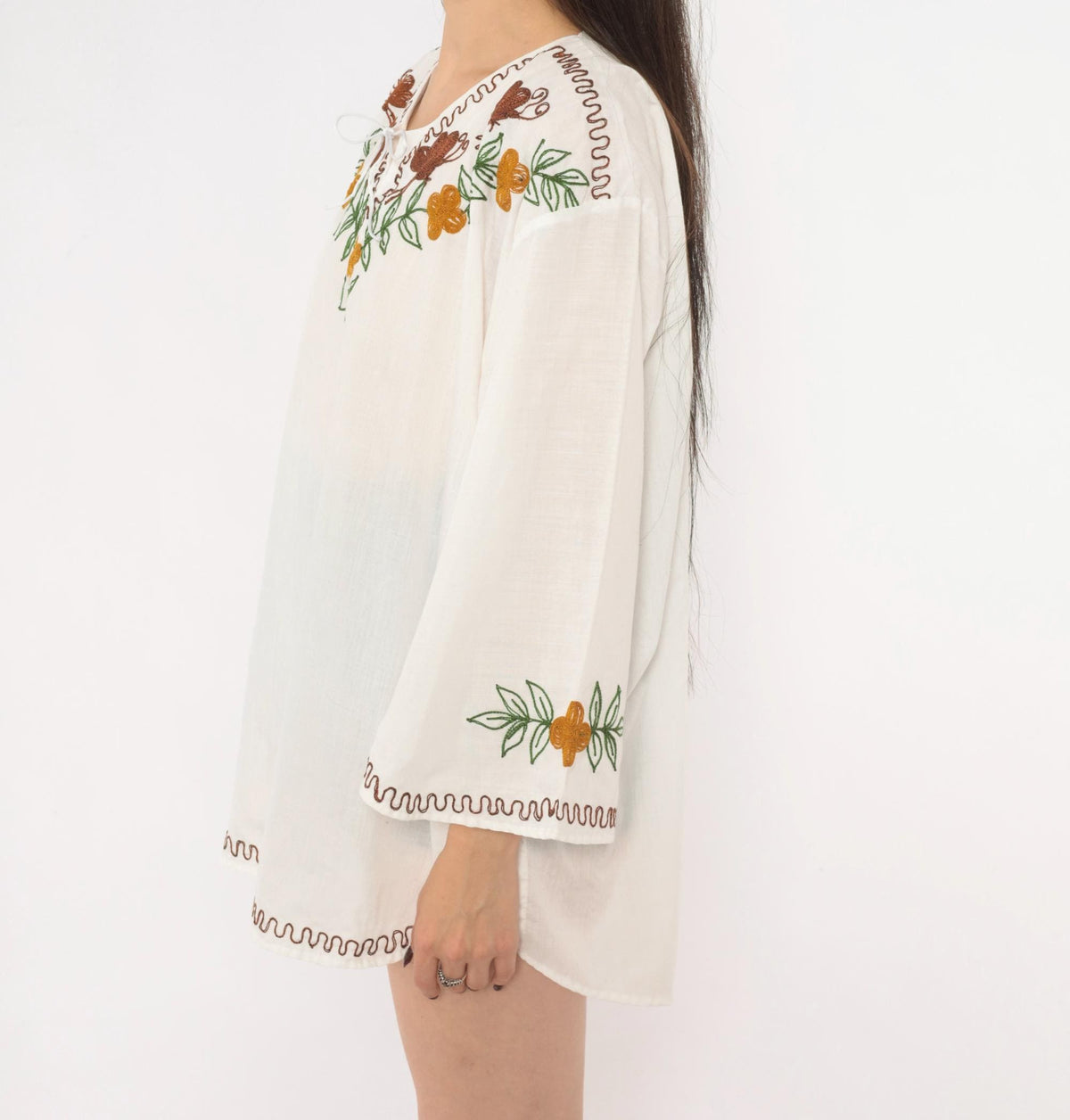 90s White Embroidered Bell Sleeve Tunic Blouse Brown Butterfly Keyhole Tie Neck Extra Large XL