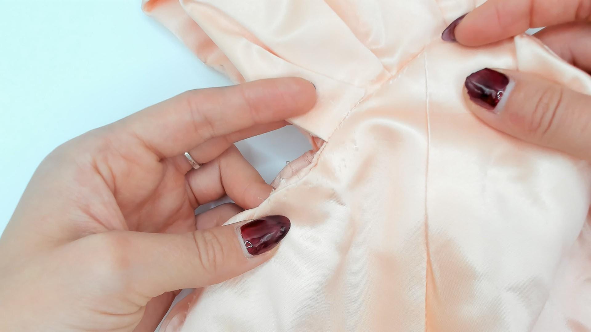 60s Peach Satin Gown Sweetheart Neckline Cap Sleeve Rosette Bow Tea Length Medium M