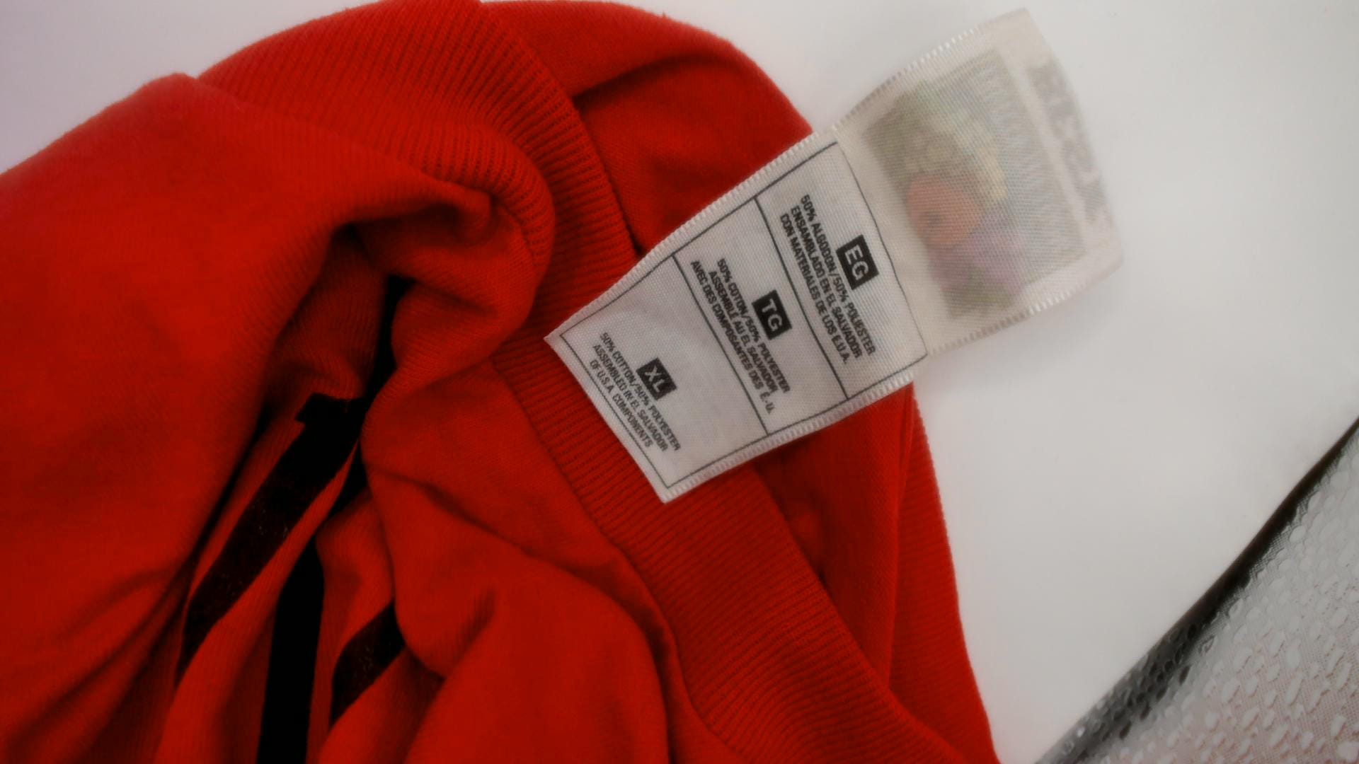 90s Lloyd's Marathon Tee Fruit of the Loom Red Graphic Coach Crewneck Extra Large XL