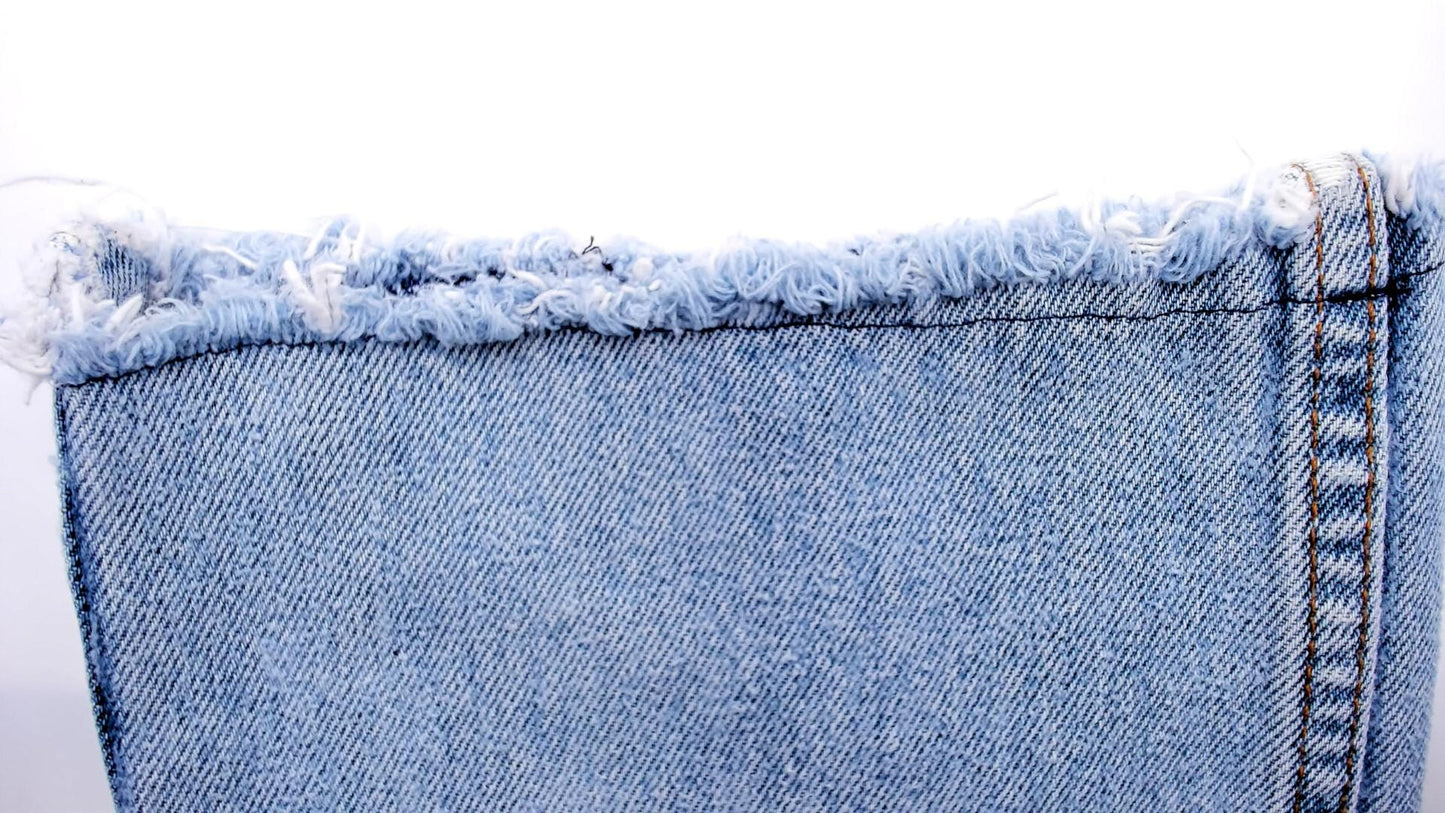 90s Levi's Cropped Jeans Light Wash Raw Hem Distressed Ankle Blue Denim 30x28